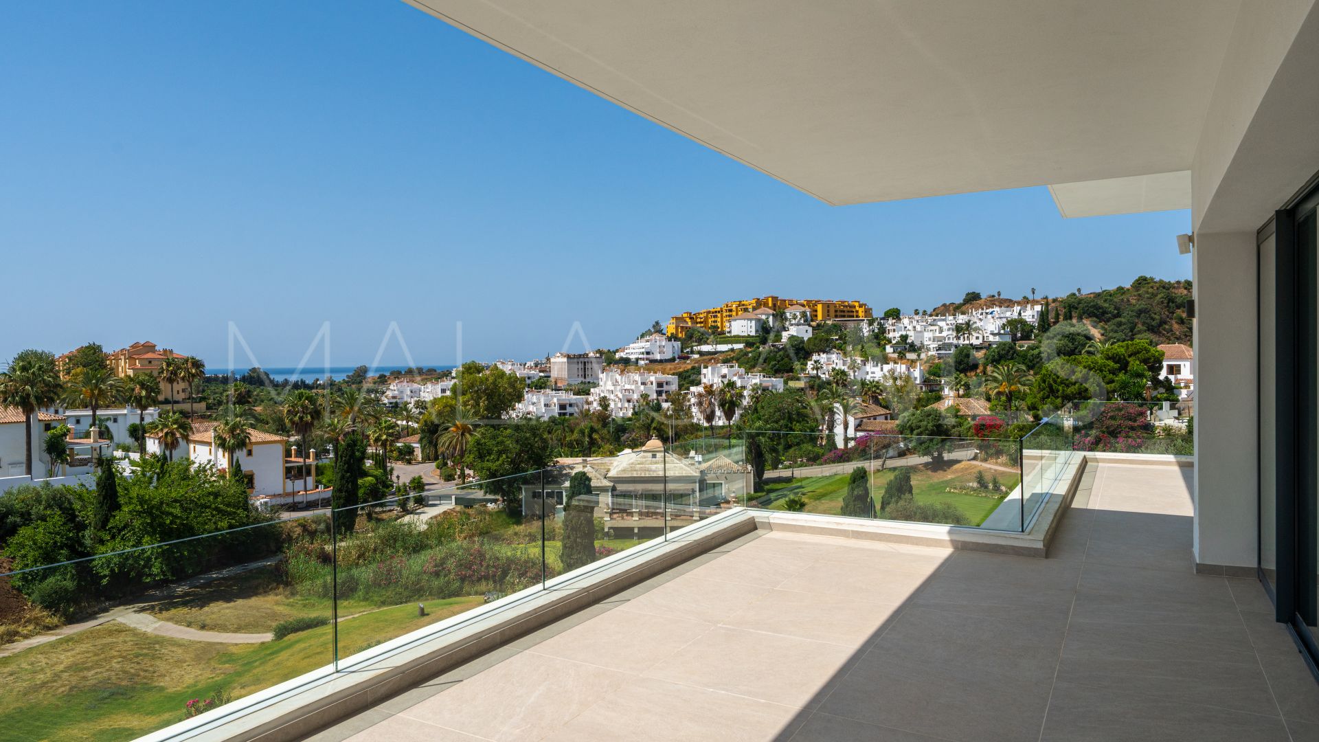 Villa for sale in La Resina Golf