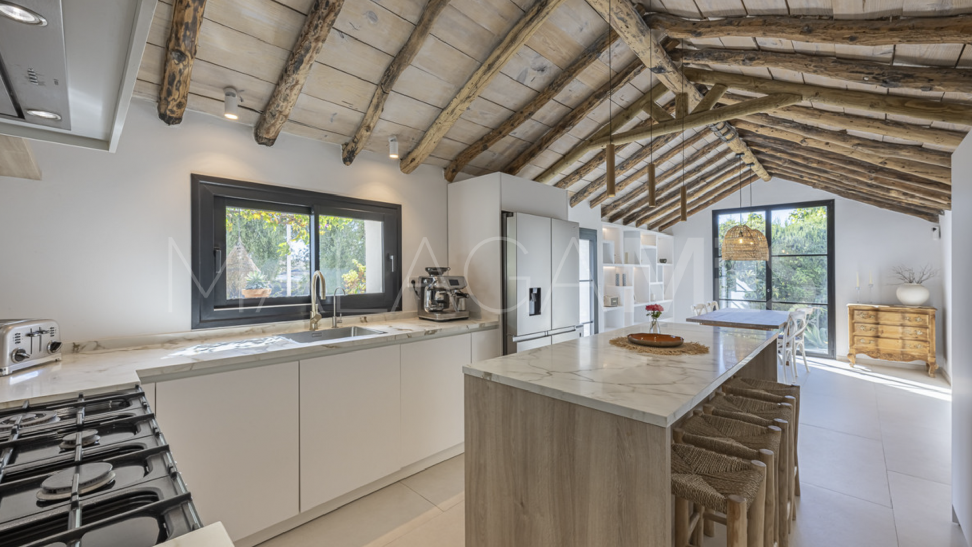 Villa for sale in Guadalmina Alta