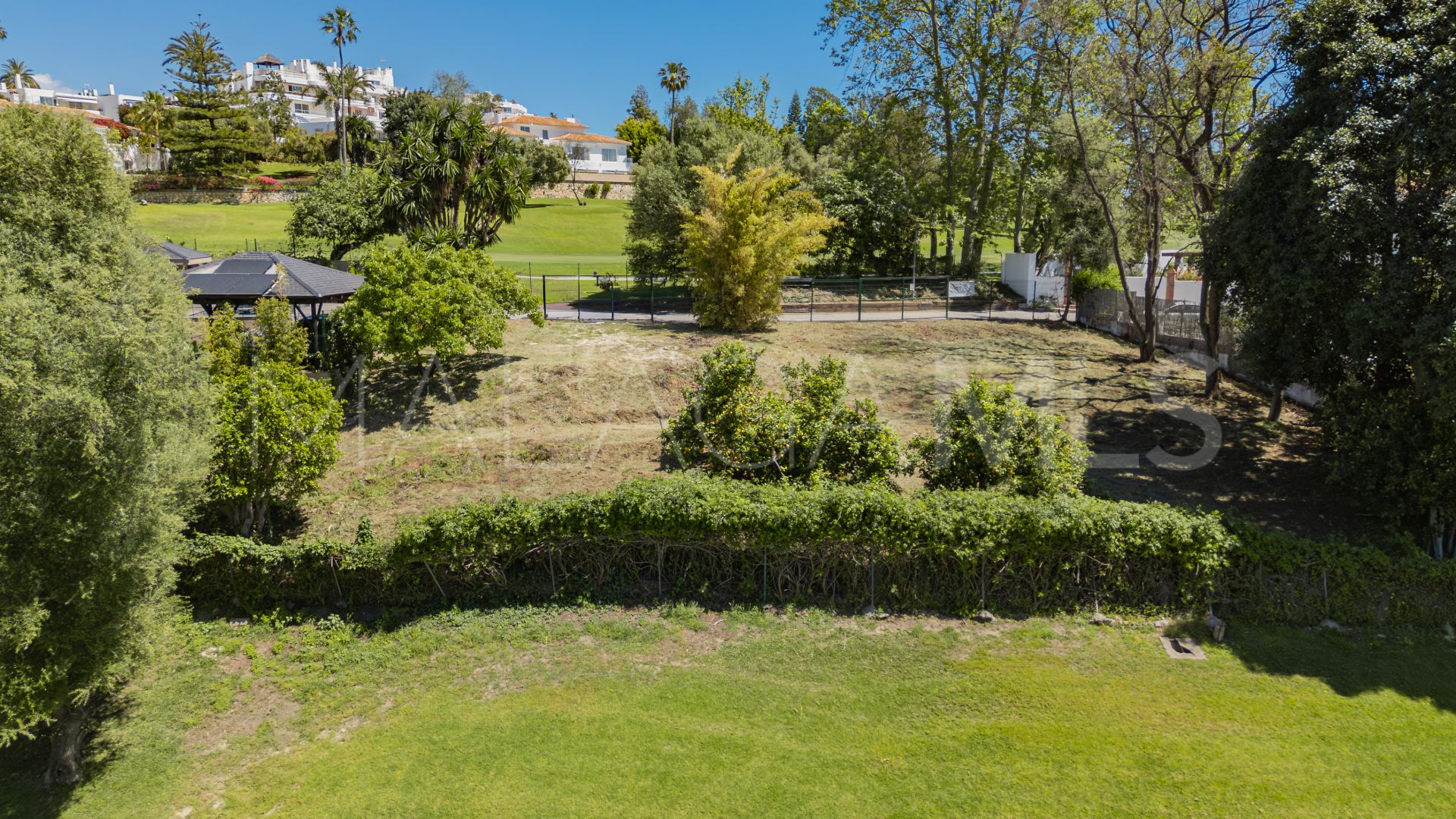 Grundstück for sale in Guadalmina Alta