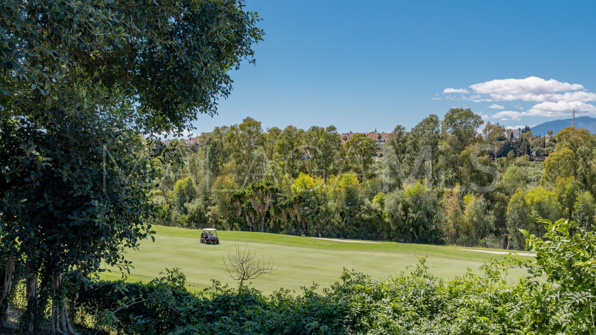 Se vende parcela in Guadalmina Alta