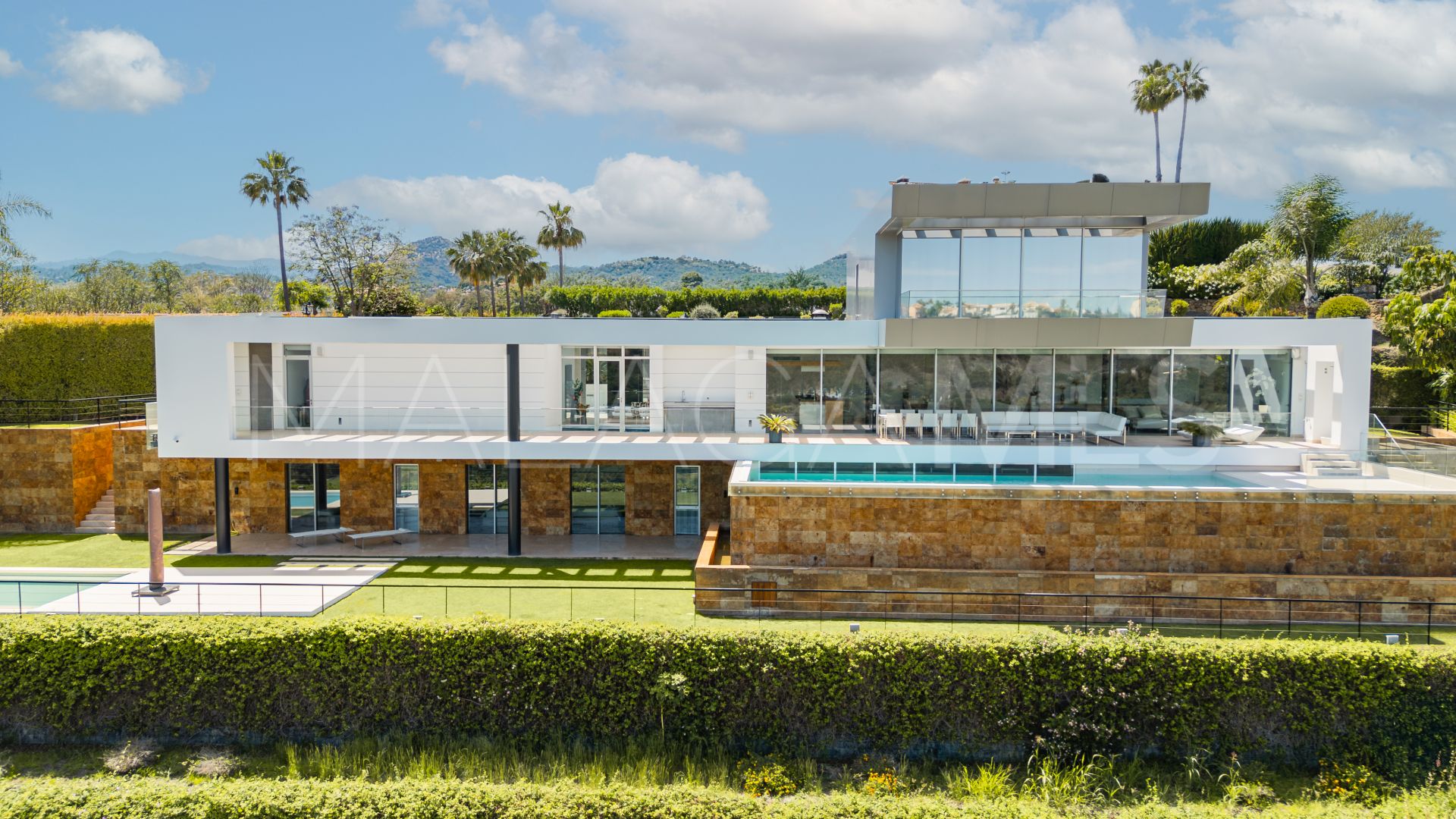 Villa for sale in Los Arqueros