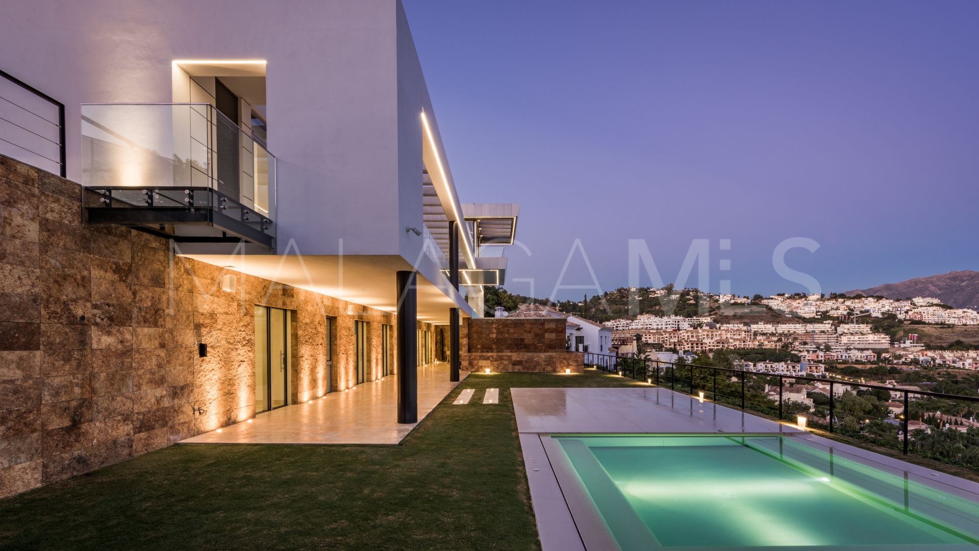 Villa for sale de 4 bedrooms in Los Arqueros