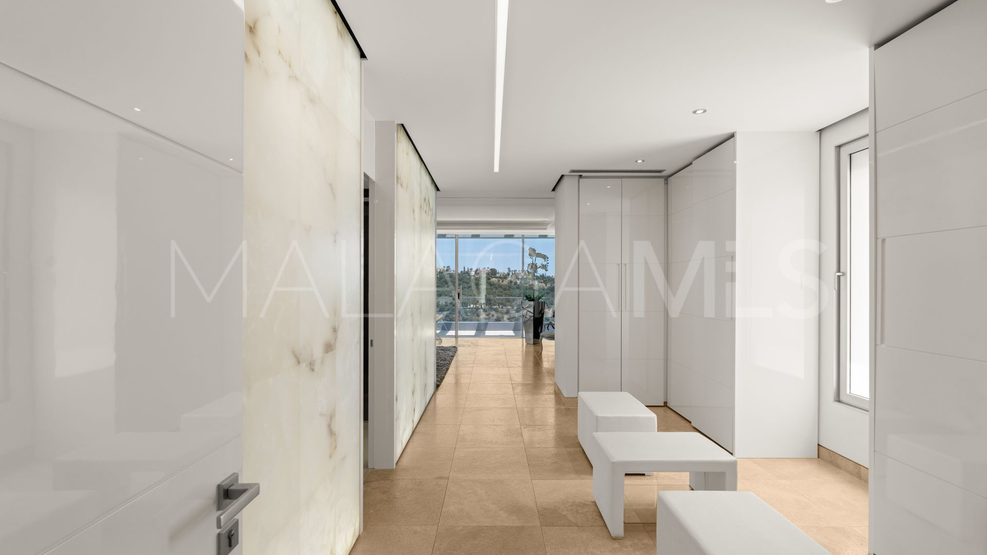 Villa for sale in Los Arqueros