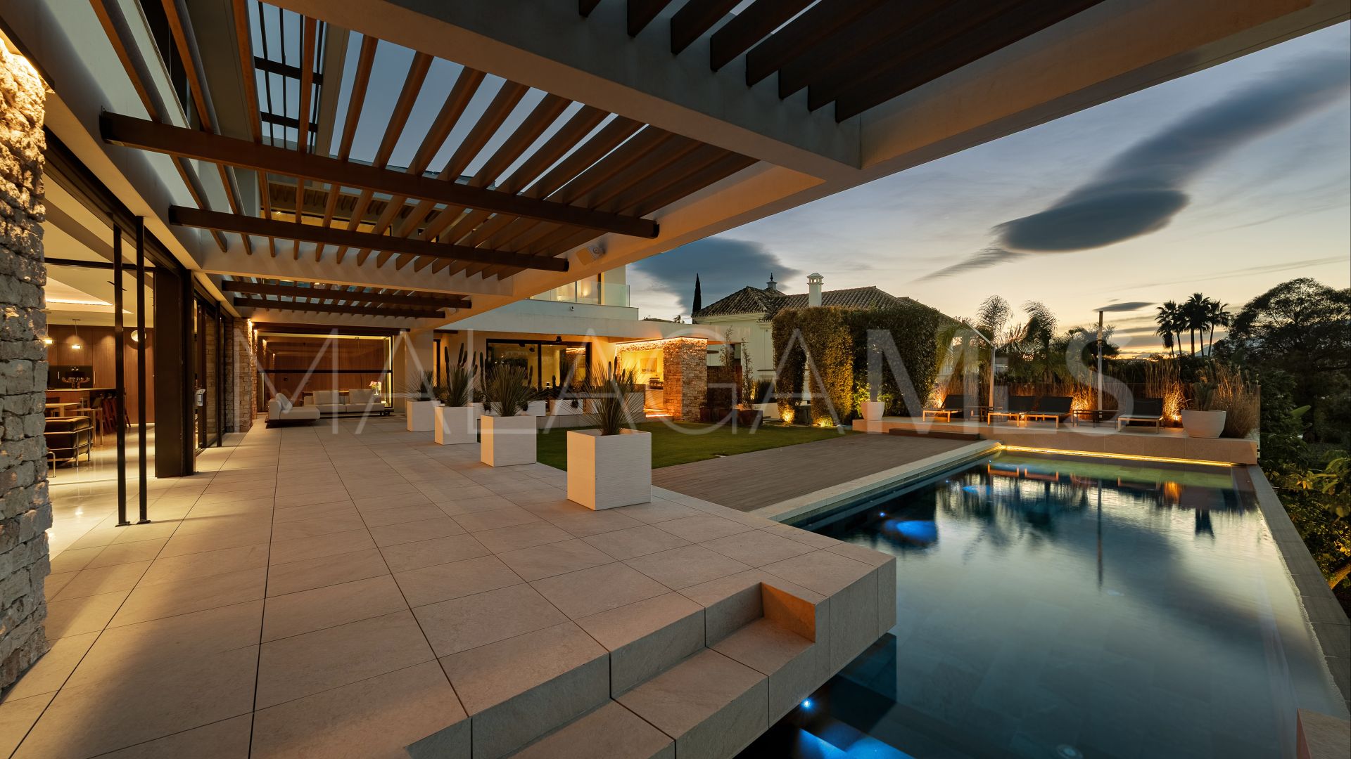 Villa for sale in Los Naranjos Golf