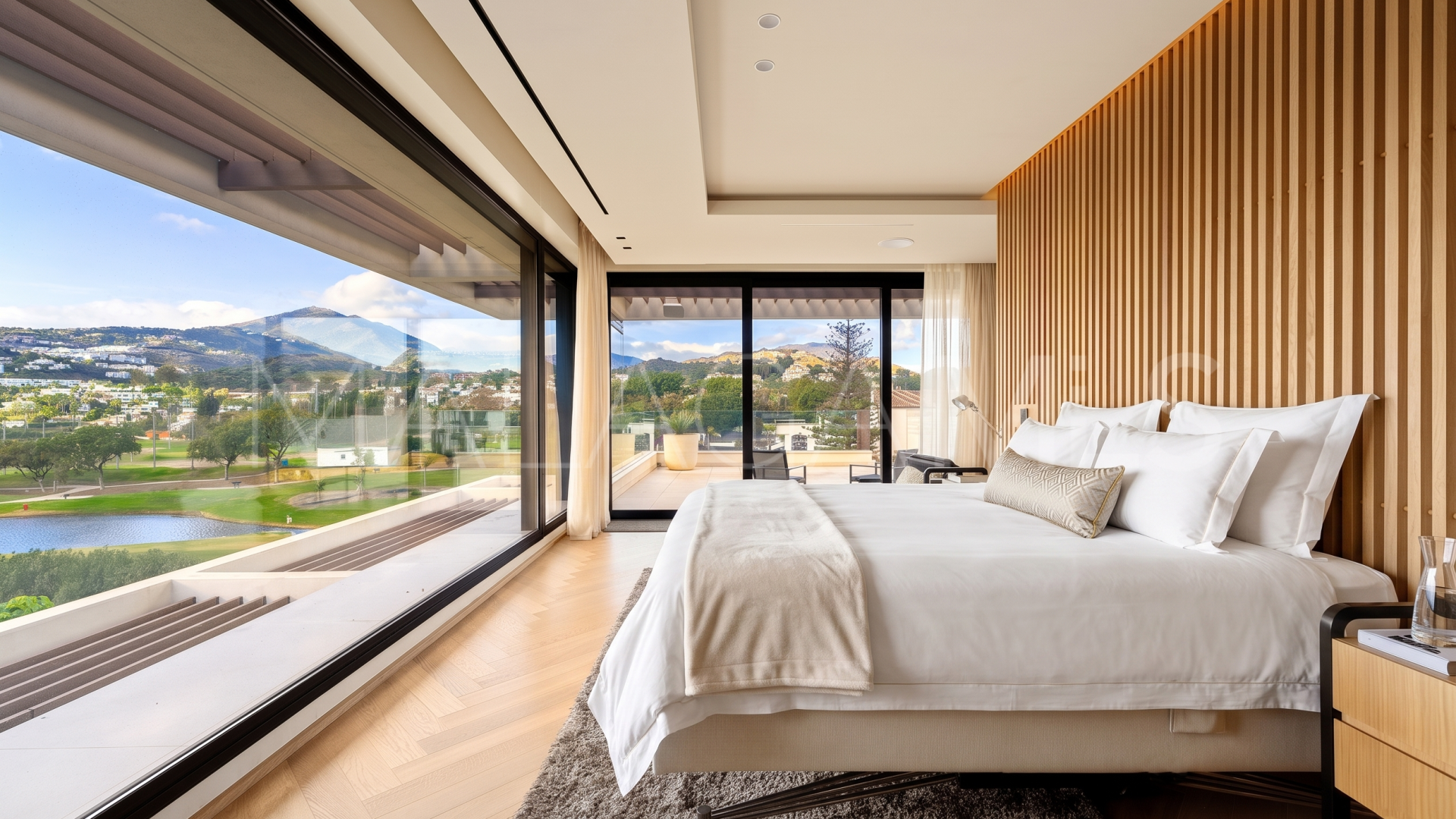 Villa for sale in Los Naranjos Golf
