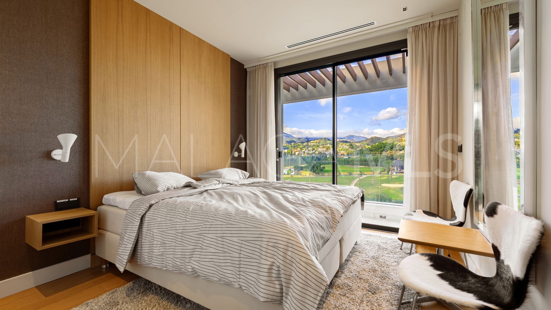 Villa for sale in Los Naranjos Golf