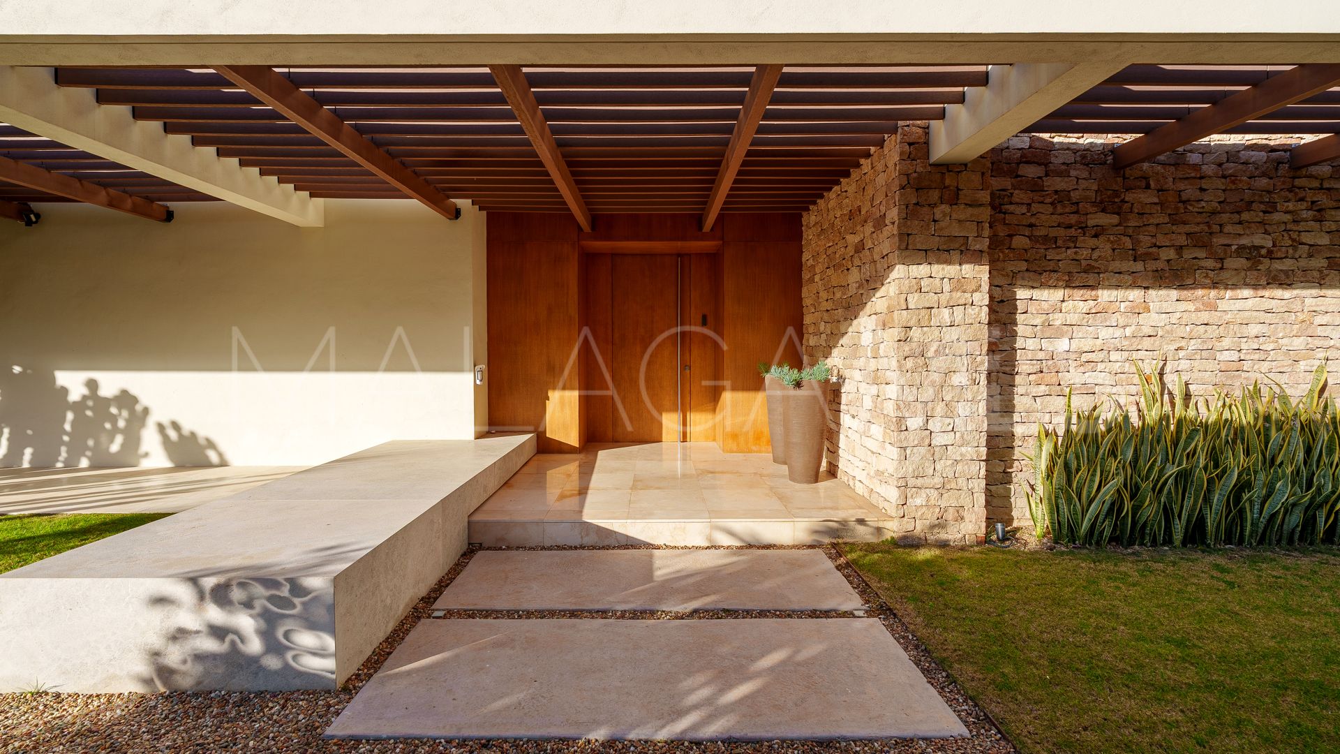 Villa for sale in Los Naranjos Golf