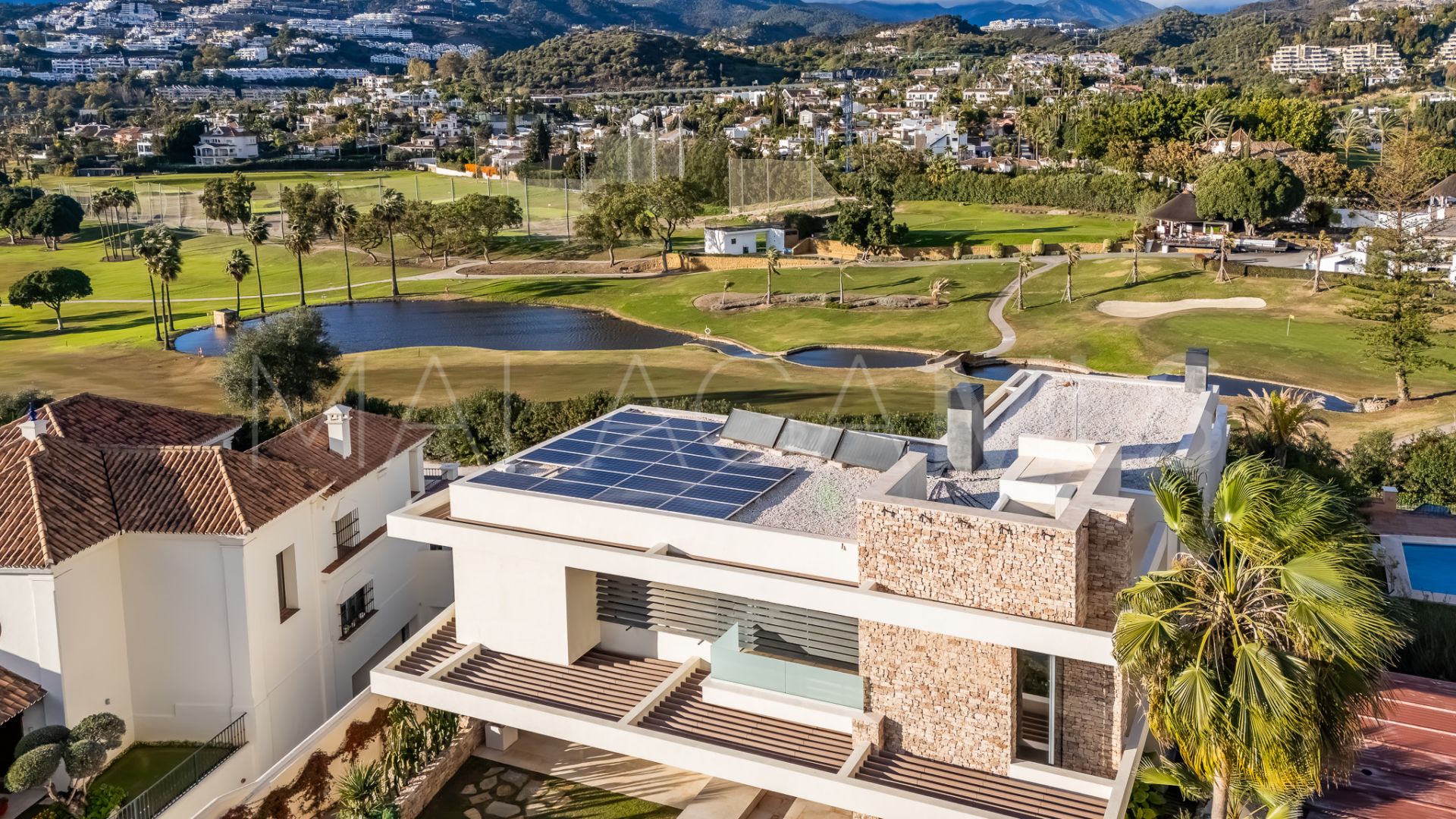 Villa for sale in Los Naranjos Golf