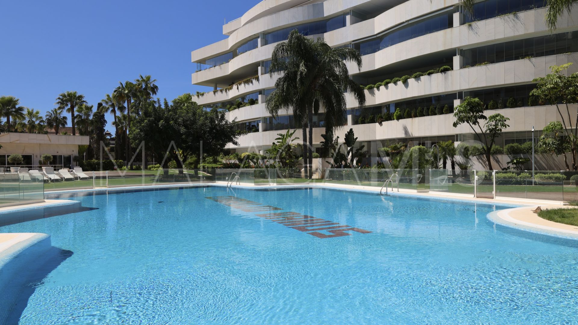 El Embrujo Banús 2 bedrooms apartment for sale