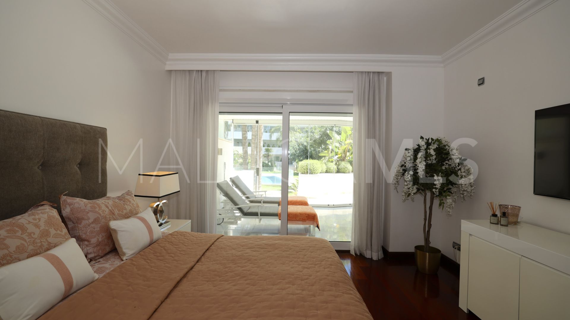 El Embrujo Banús 2 bedrooms apartment for sale