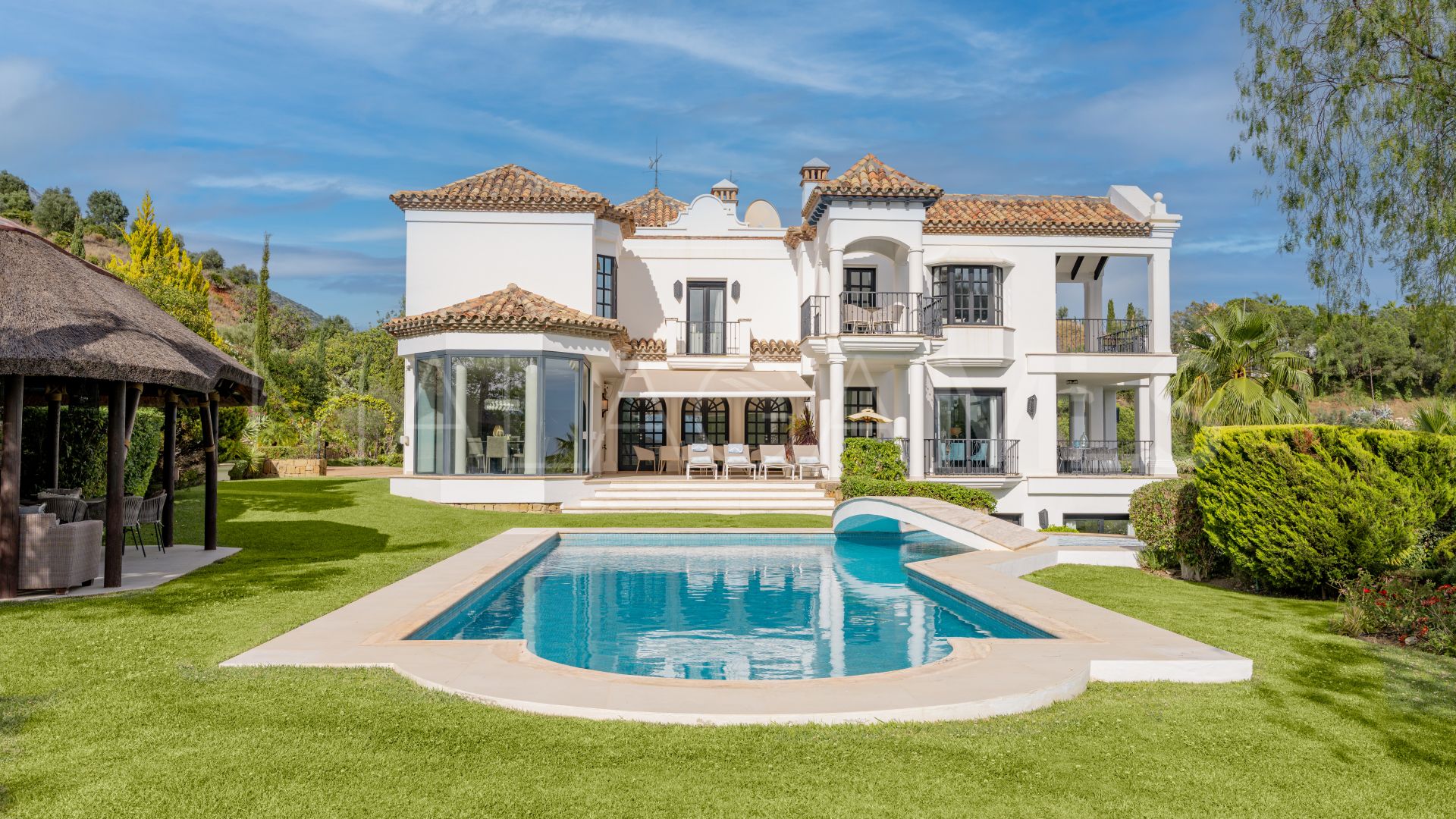 Se vende villa with 6 bedrooms in Marbella Hill Club