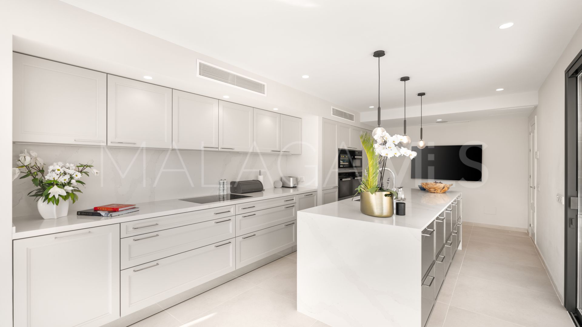 Se vende villa with 6 bedrooms in Marbella Hill Club
