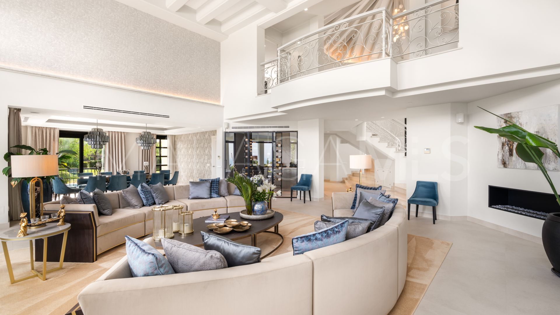 Se vende villa with 6 bedrooms in Marbella Hill Club