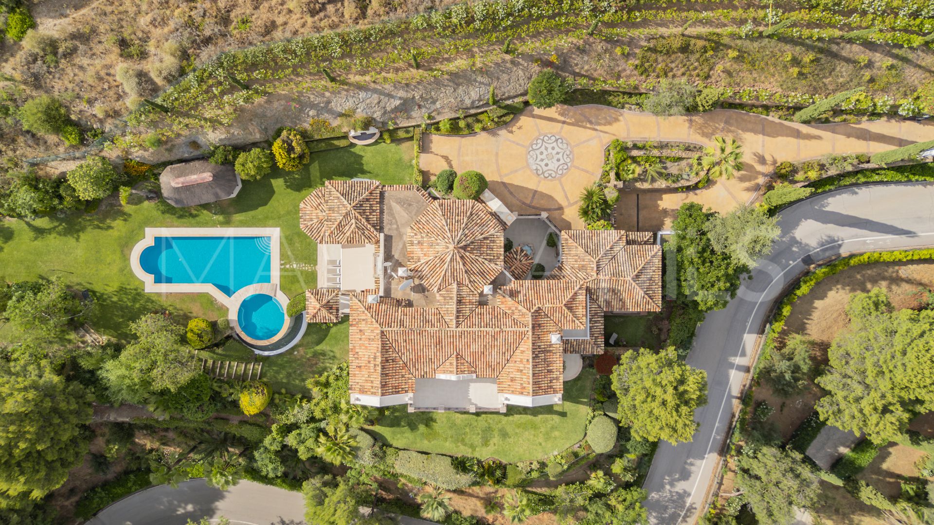 Se vende villa with 6 bedrooms in Marbella Hill Club