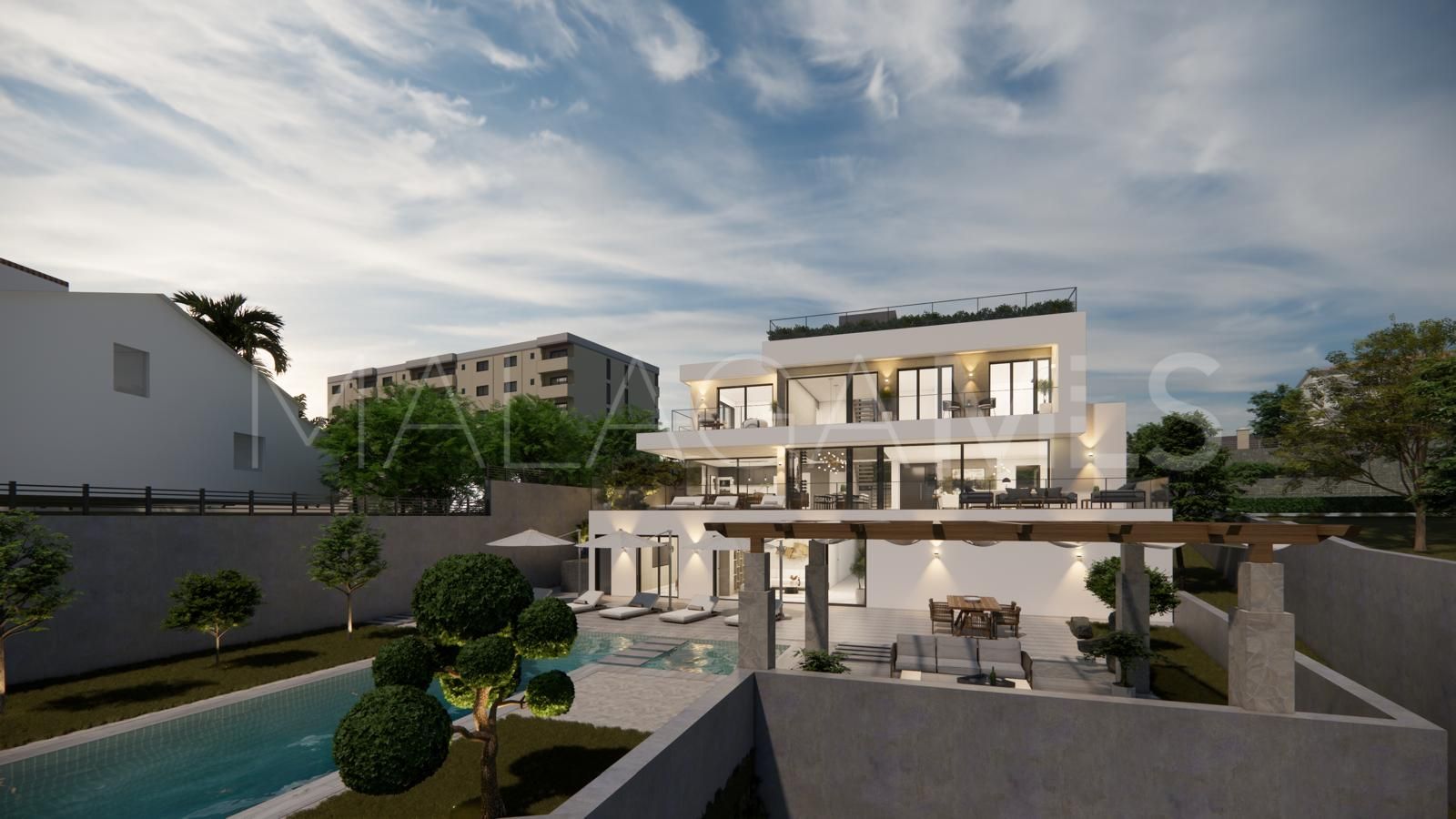 Villa for sale in Elviria