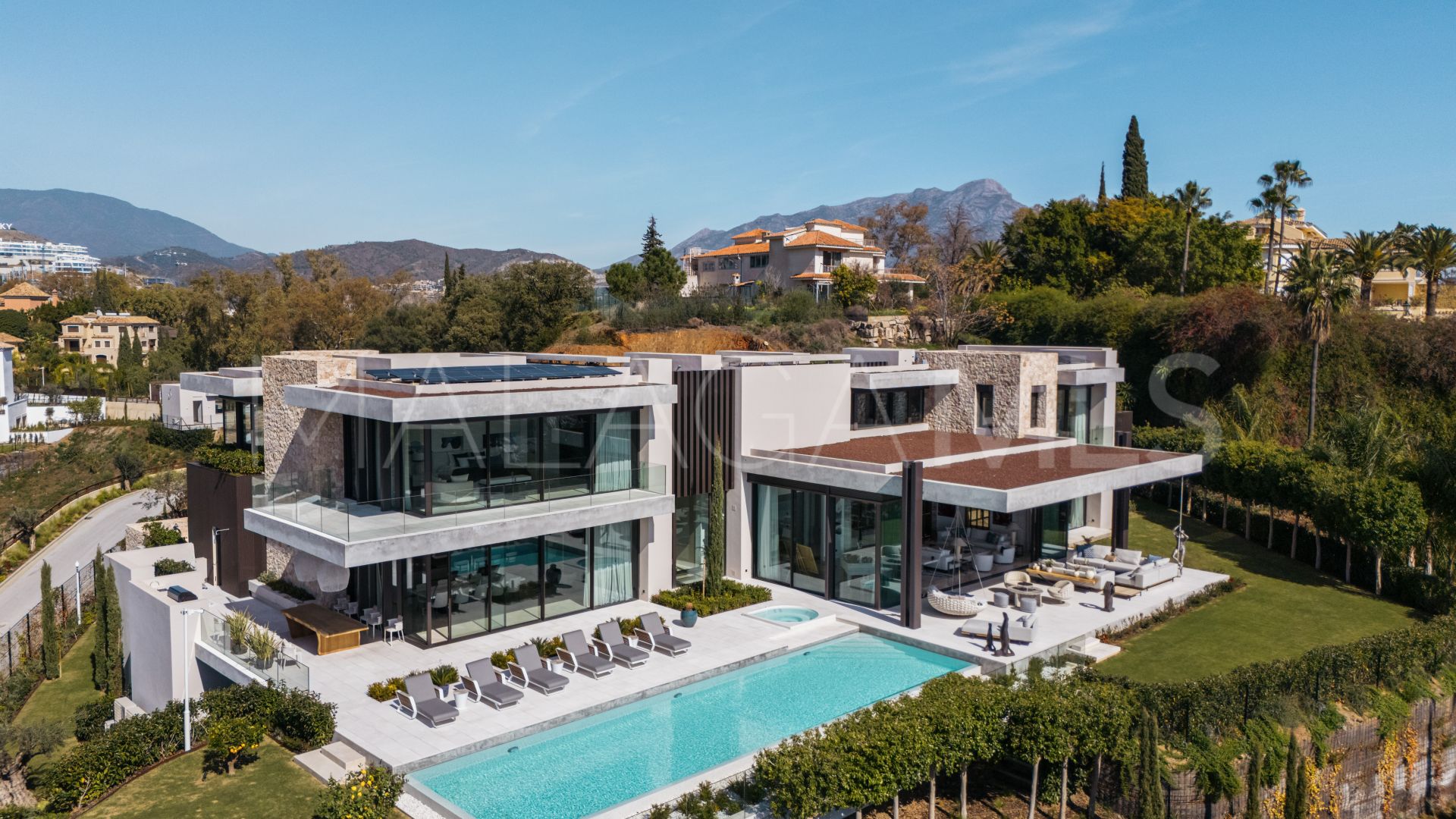 Villa for sale in The Hills