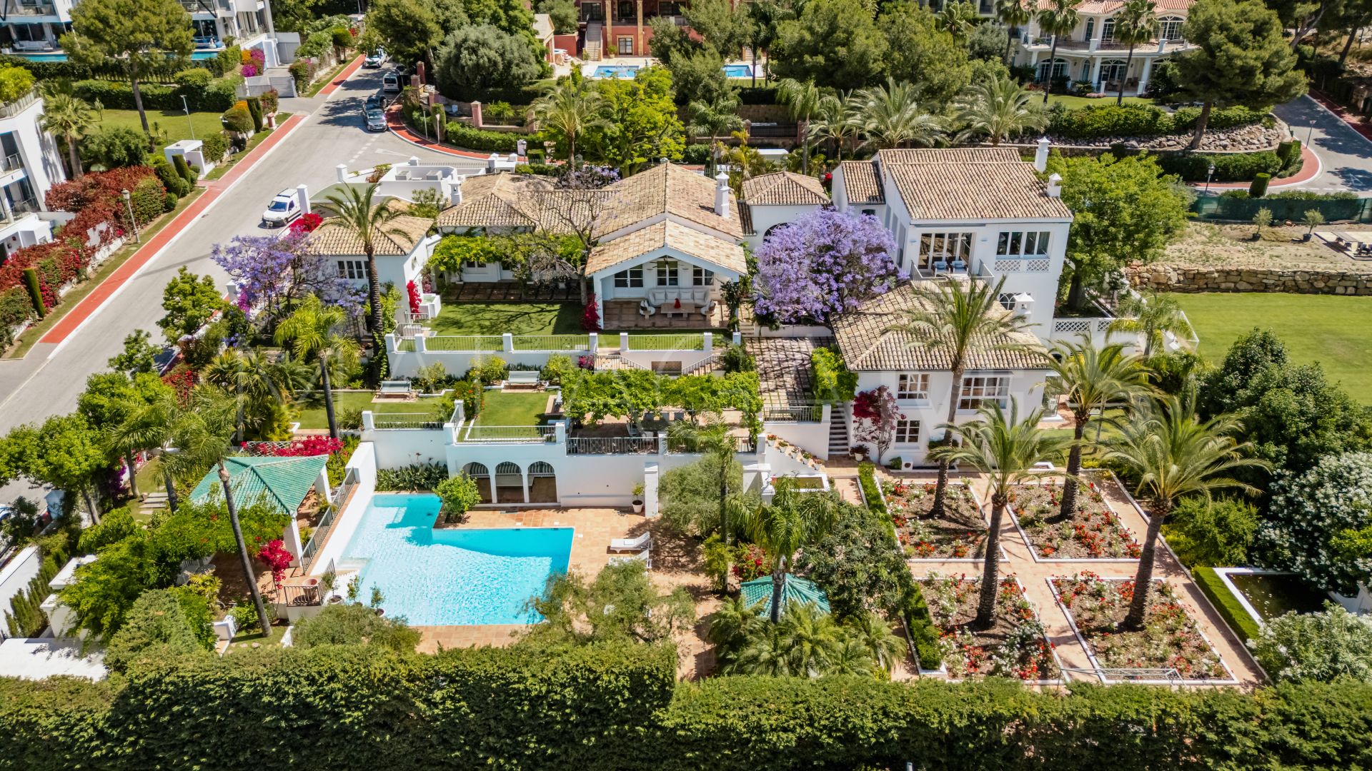 Villa for sale in Sierra Blanca