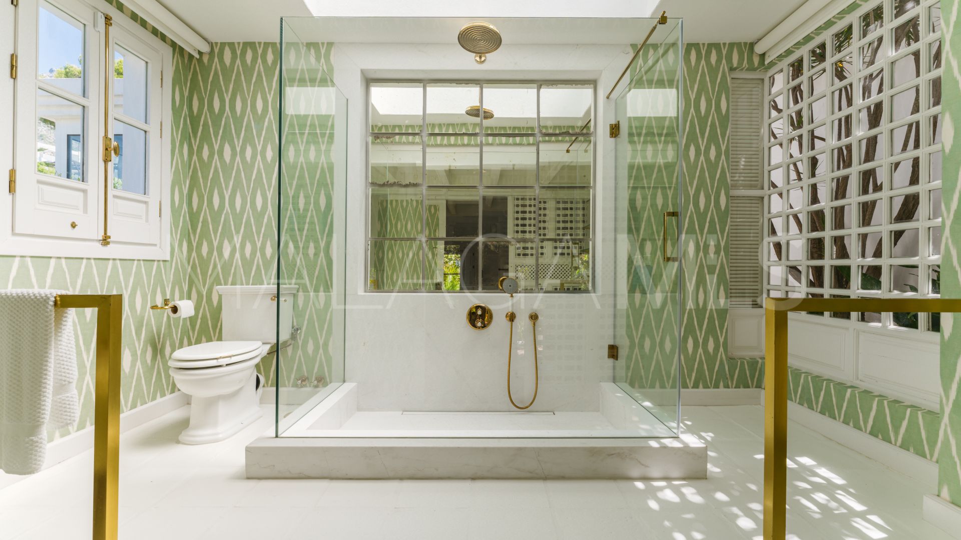 Villa for sale in Sierra Blanca