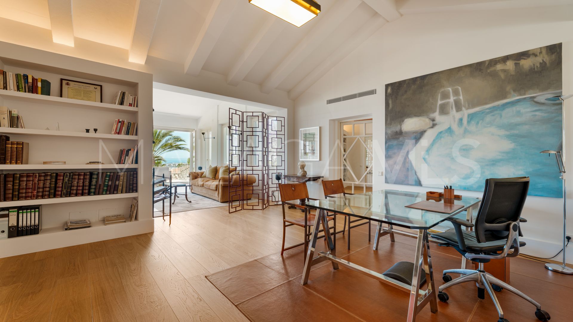 Villa for sale in Sierra Blanca