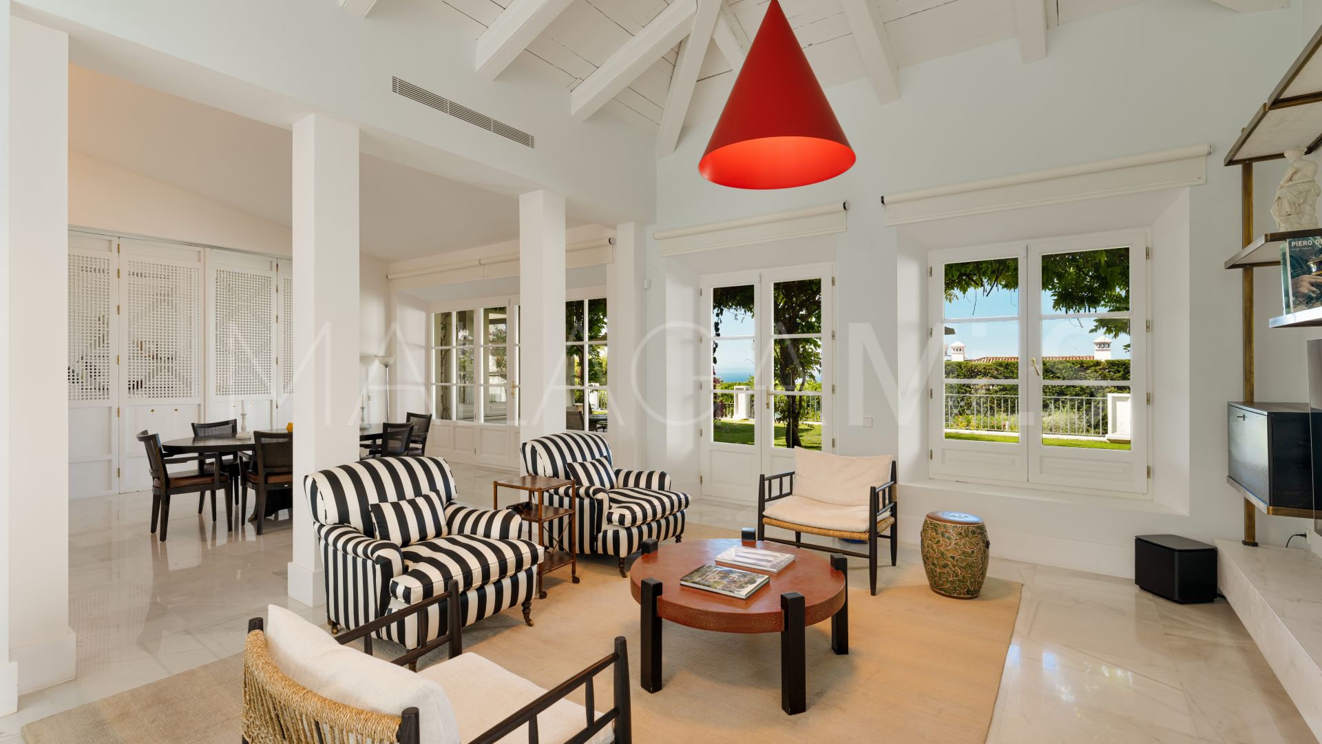 Villa for sale in Sierra Blanca