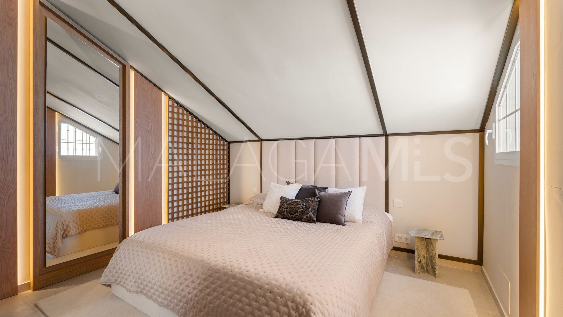 Maison de ville for sale in Golden Mile