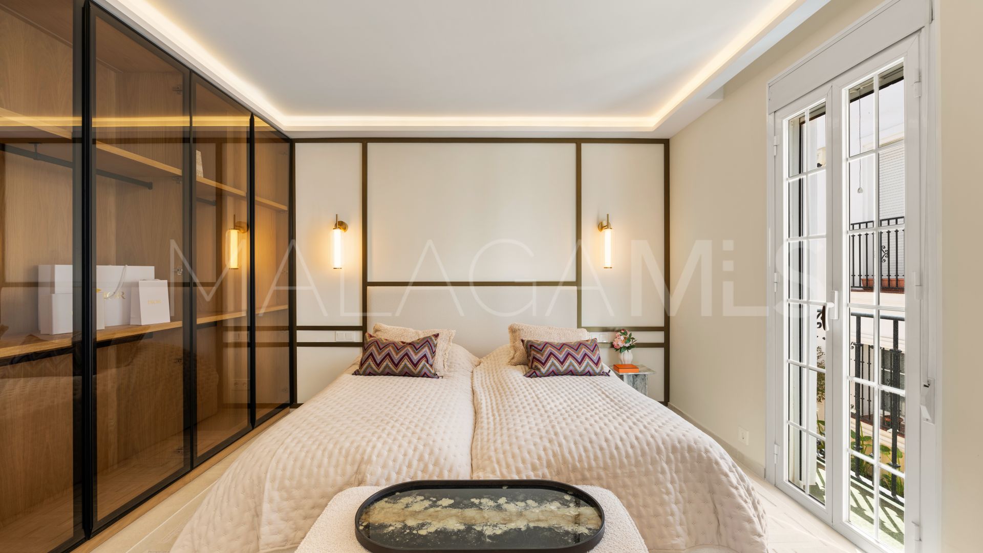 Maison de ville for sale in Golden Mile