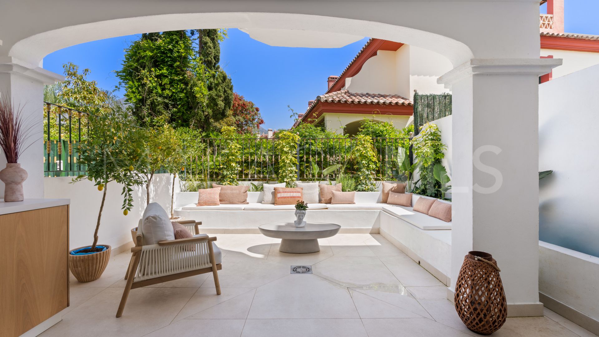 Maison de ville for sale in Golden Mile