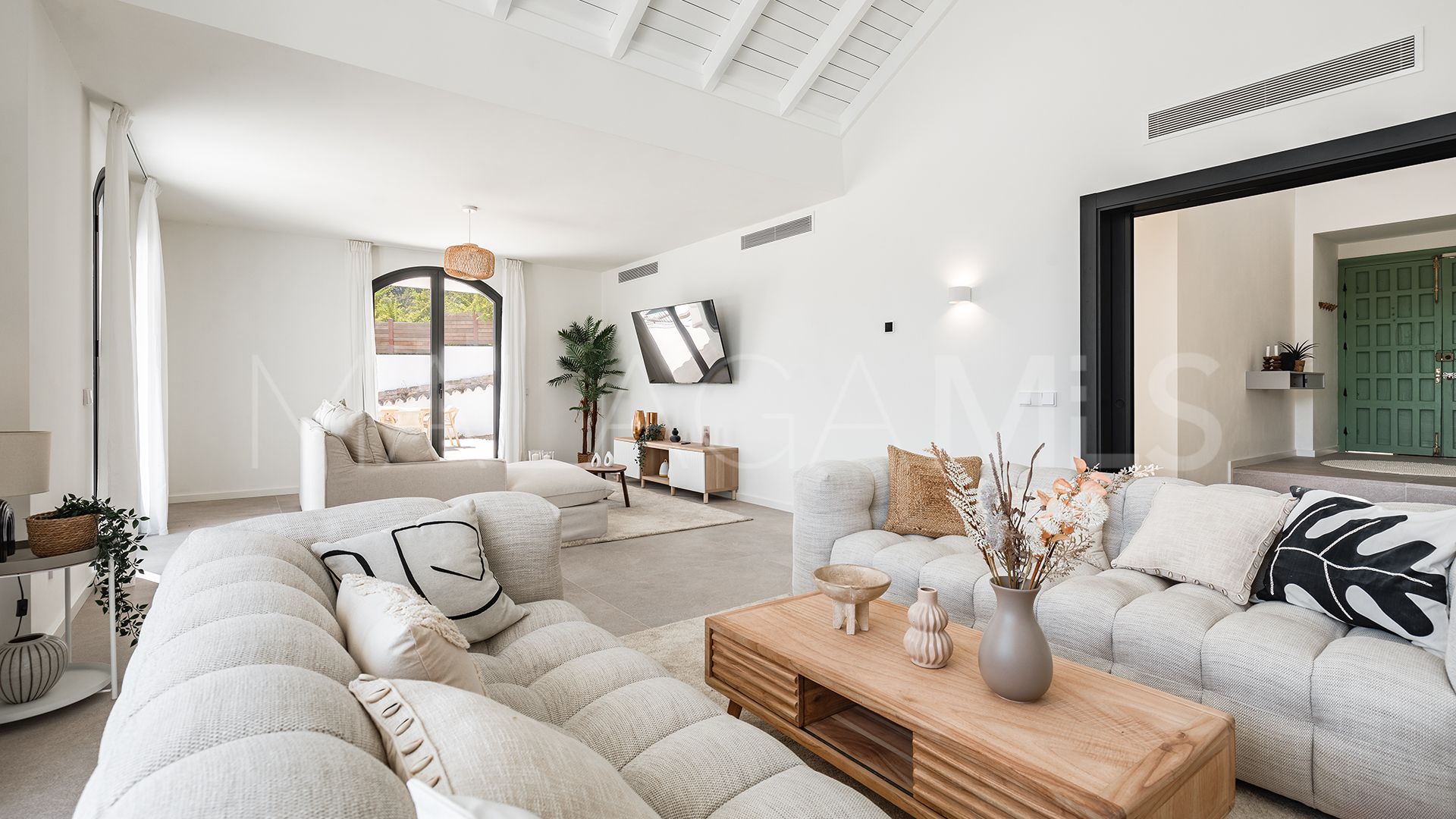 Villa for sale in El Madroñal