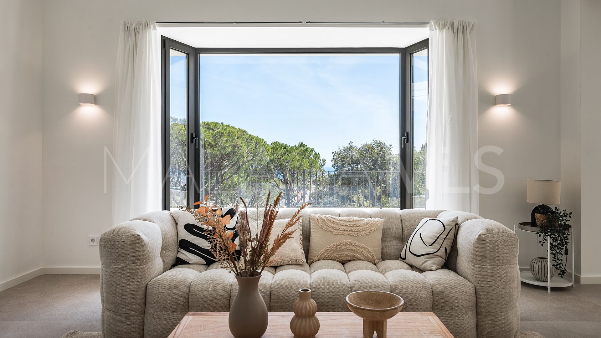 Villa for sale in El Madroñal