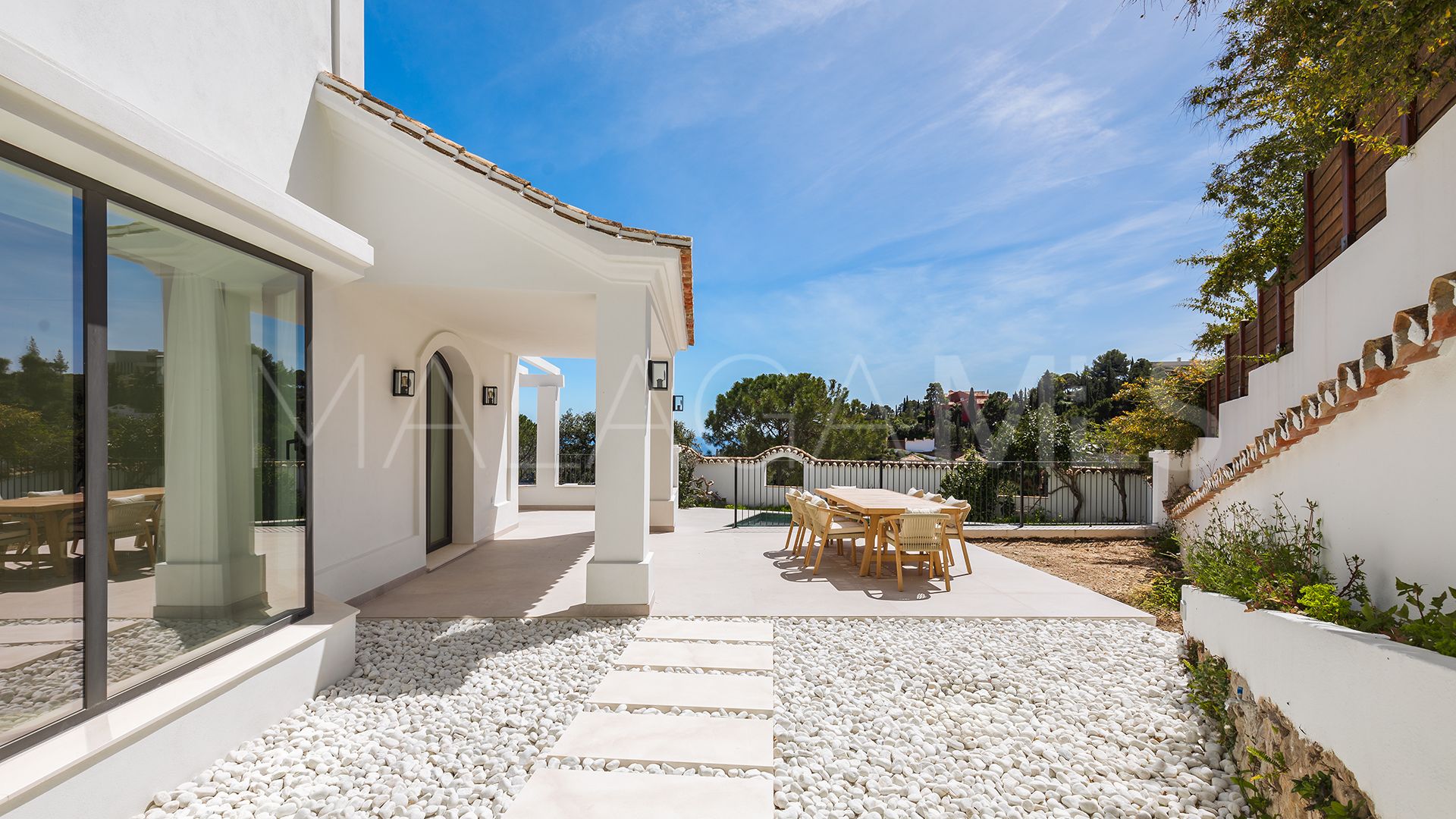 Villa for sale in El Madroñal