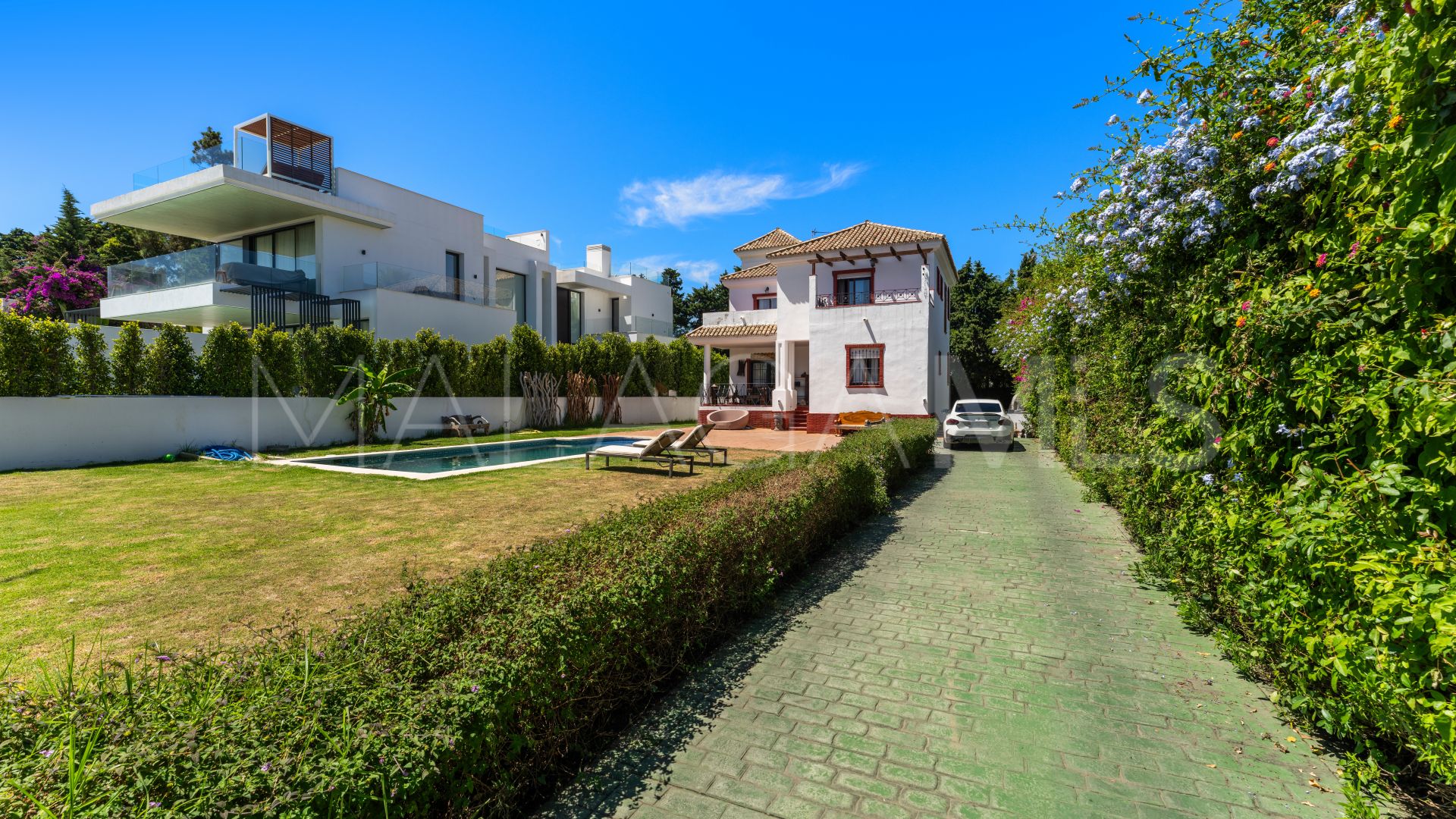 Villa for sale in Casasola