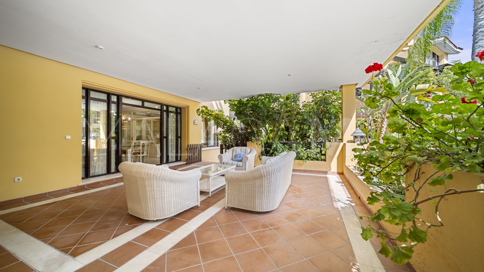 Lägenhet for sale in Bahia de Banus