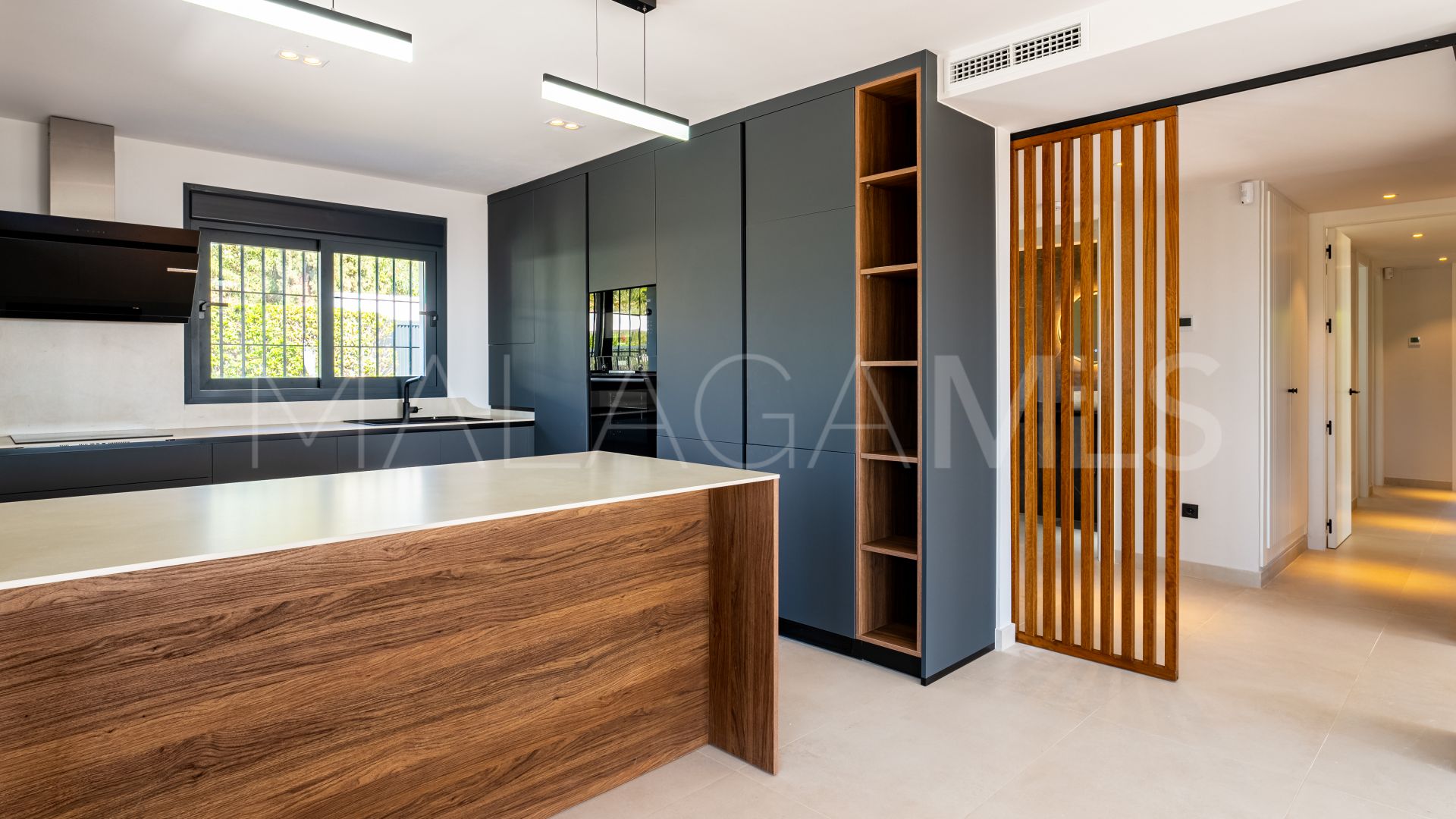 Villa for sale in Cala de Mijas