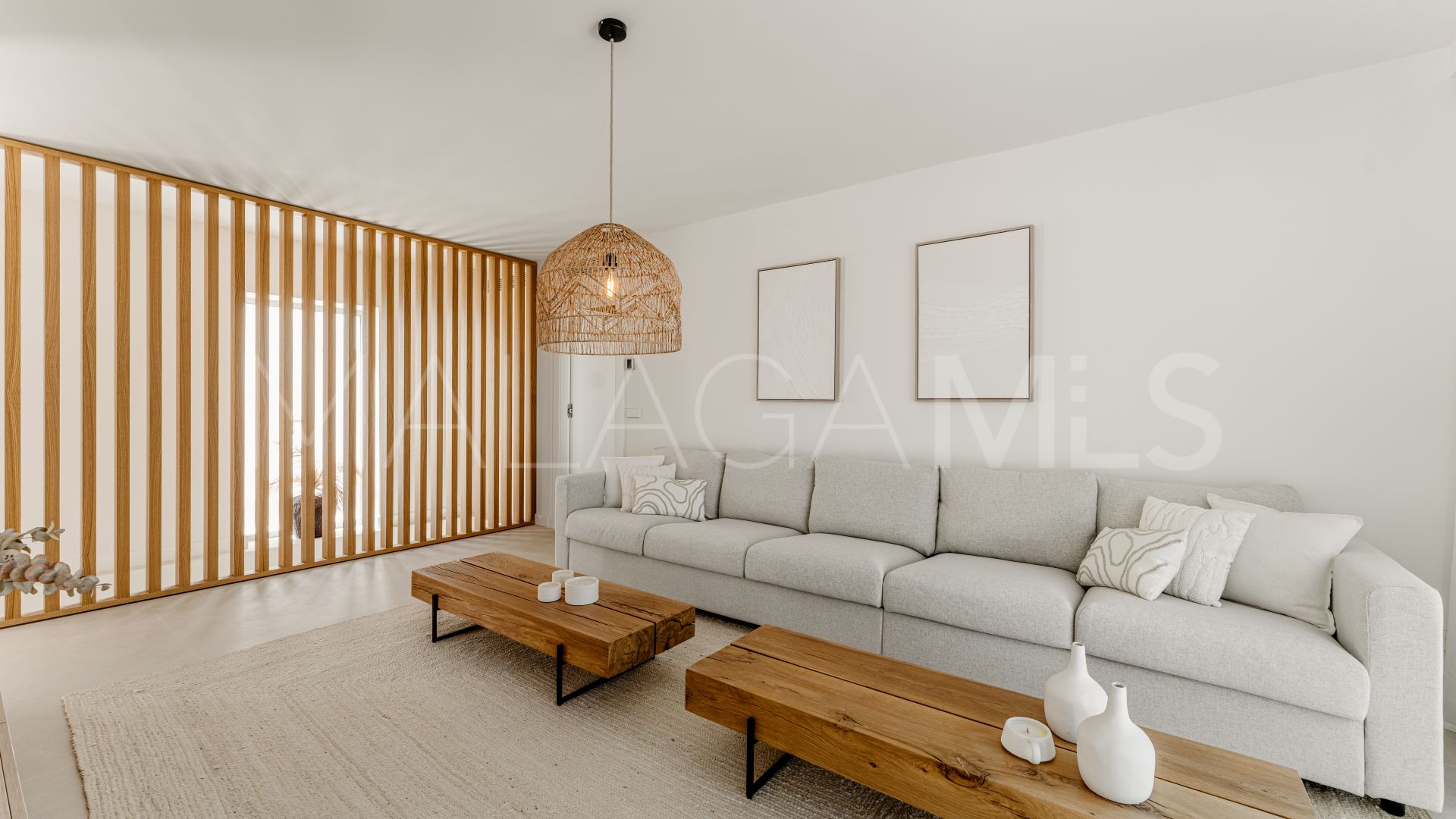 Nueva Andalucia 5 bedrooms villa for sale