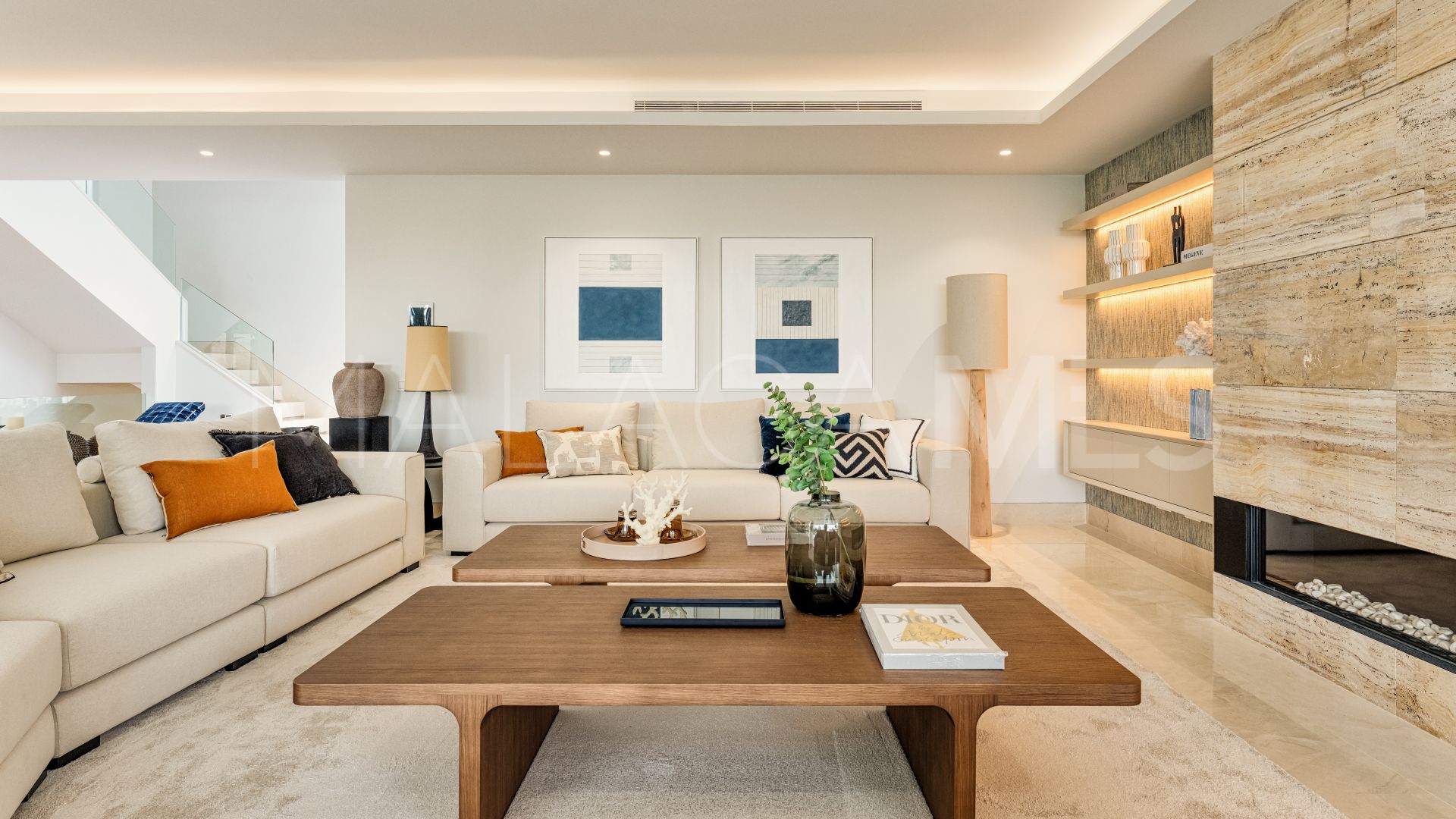 Villa for sale in Lomas del Virrey
