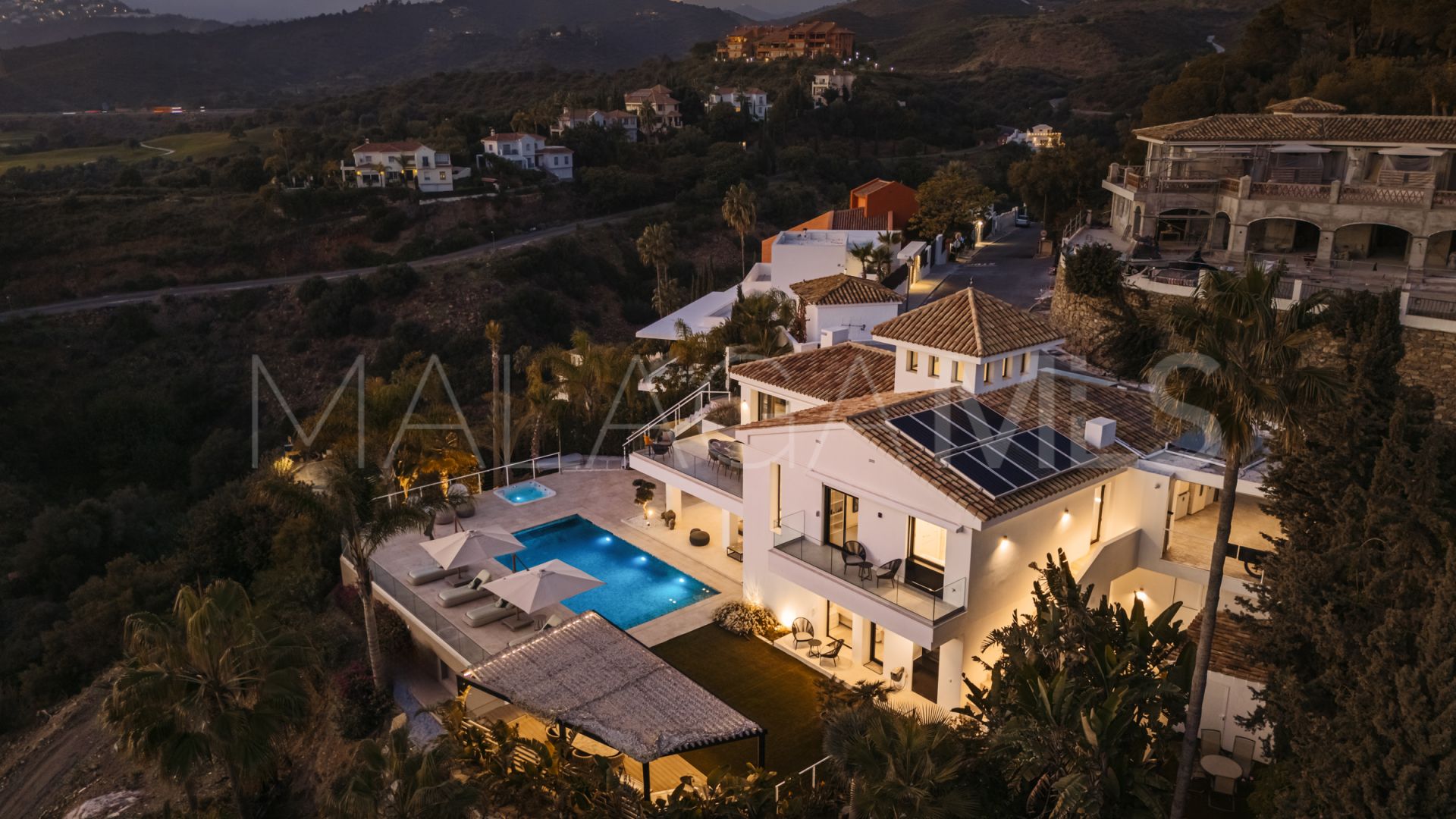 Villa for sale in El Rosario with 4 bedrooms
