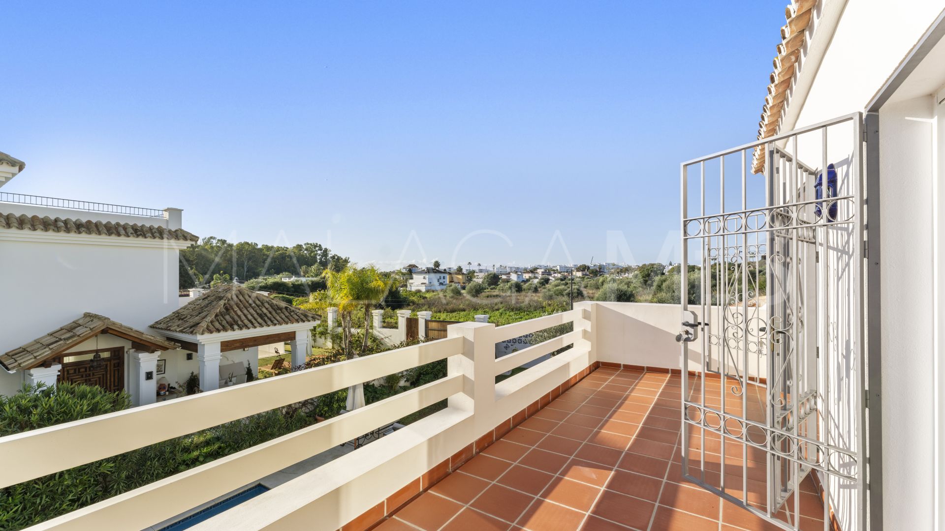 Villa for sale in San Pedro Playa