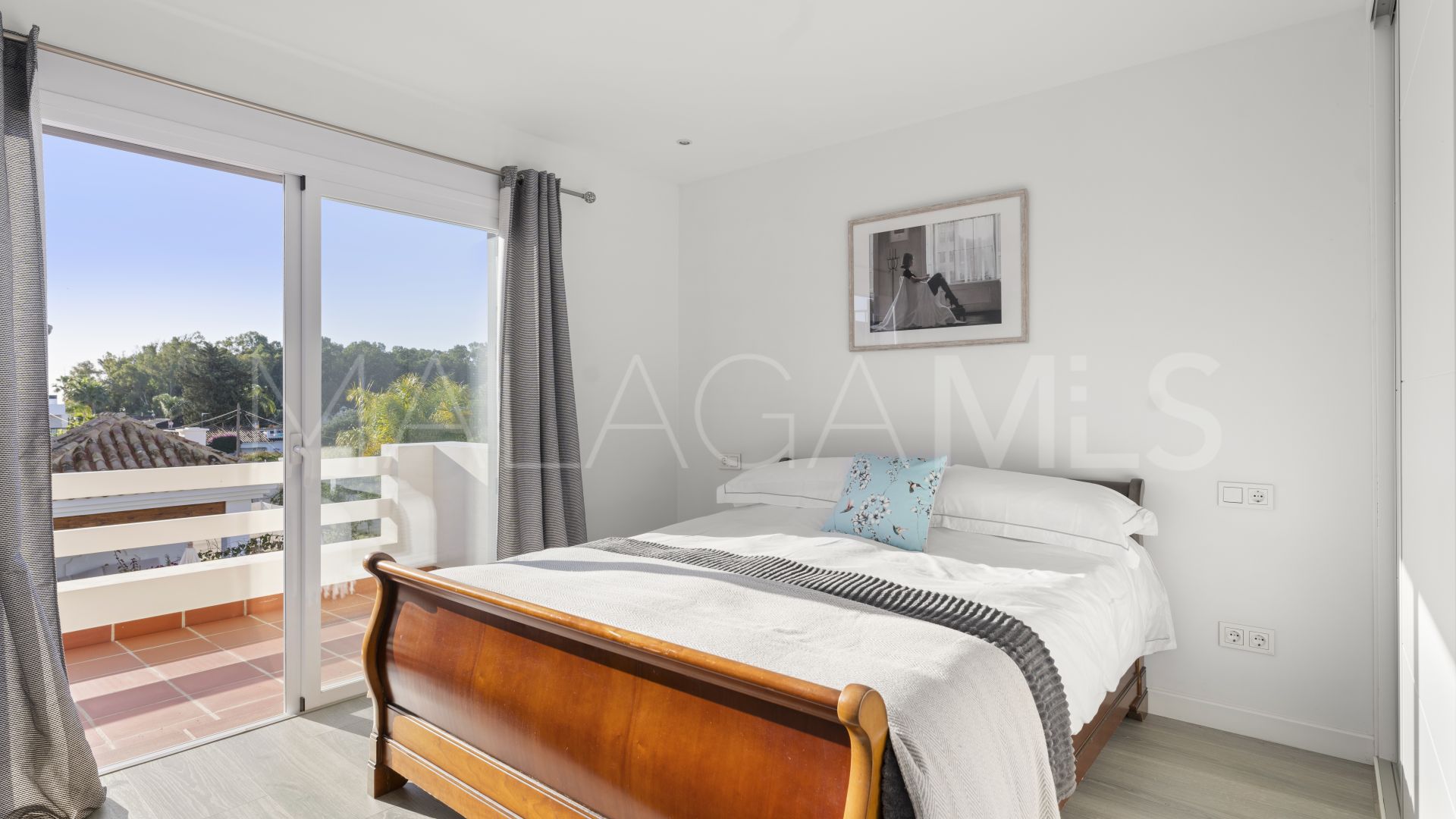 Villa for sale in San Pedro Playa