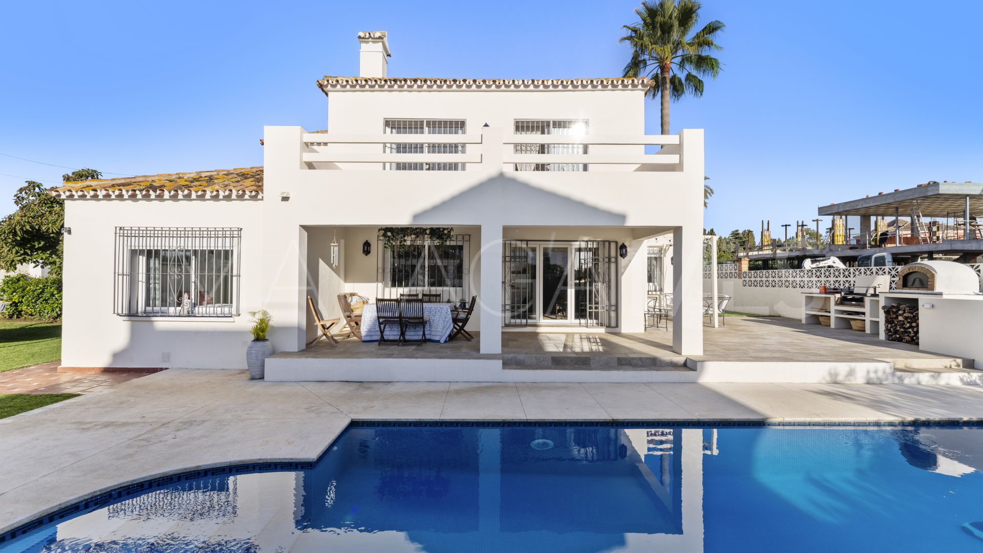 Villa for sale in San Pedro Playa