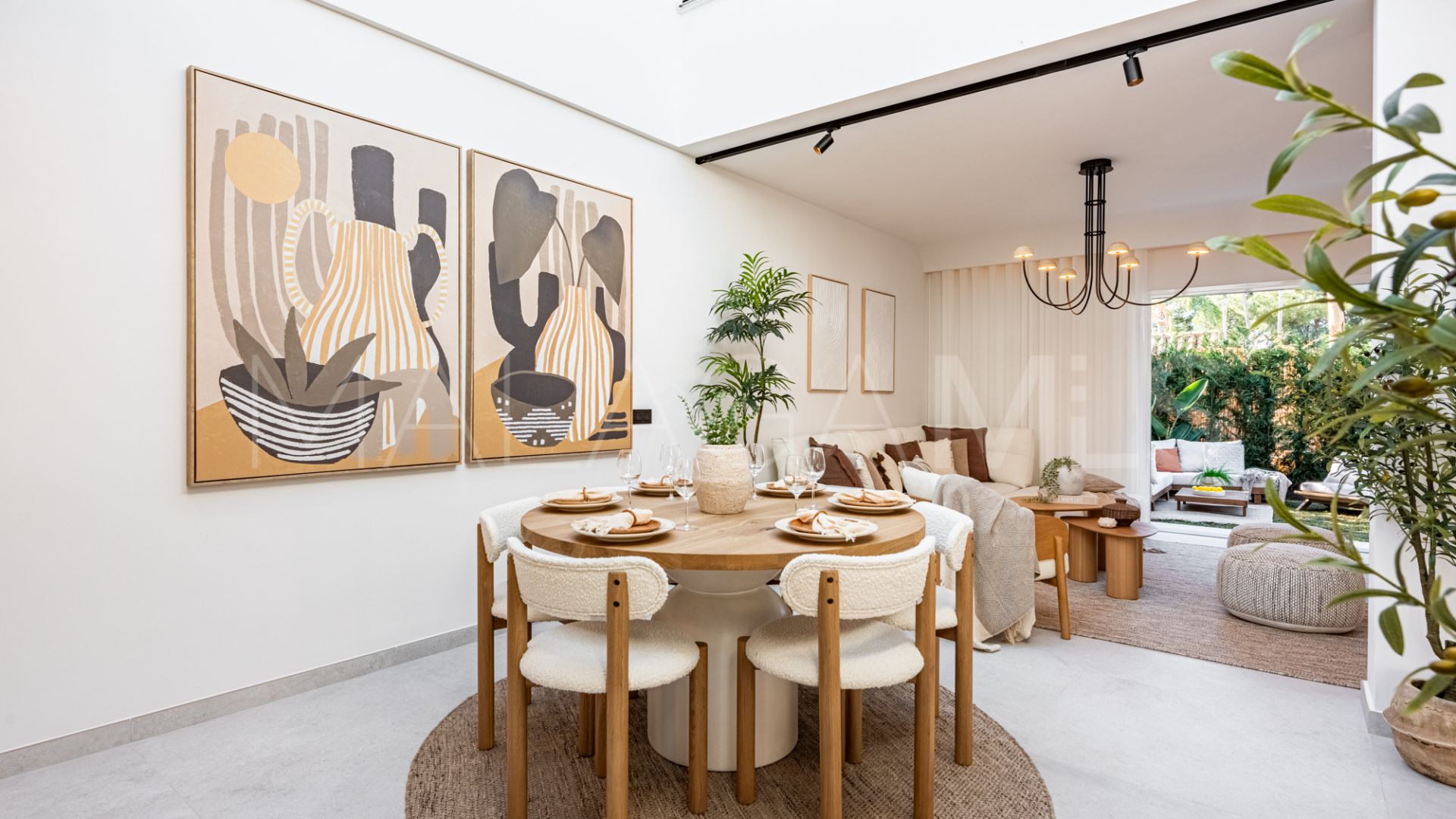 Bungalow for sale in Los Potros
