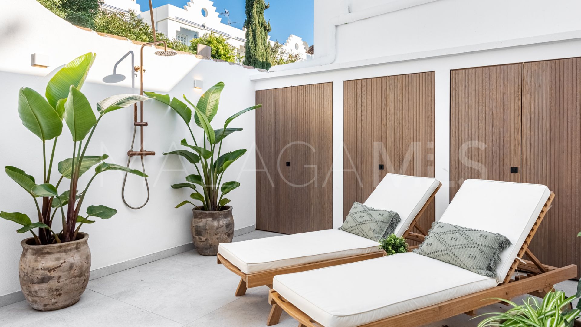Bungalow for sale in Los Potros