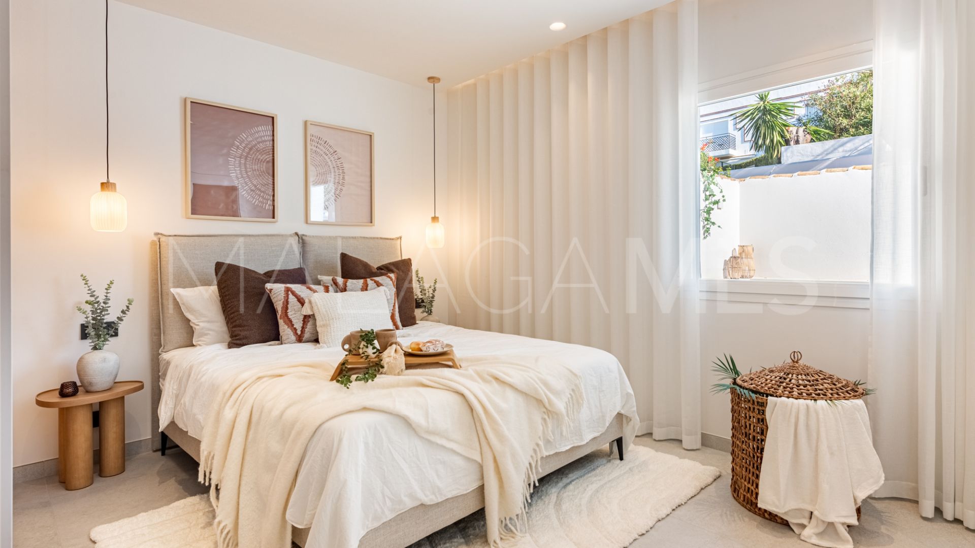 Bungalow for sale in Los Potros