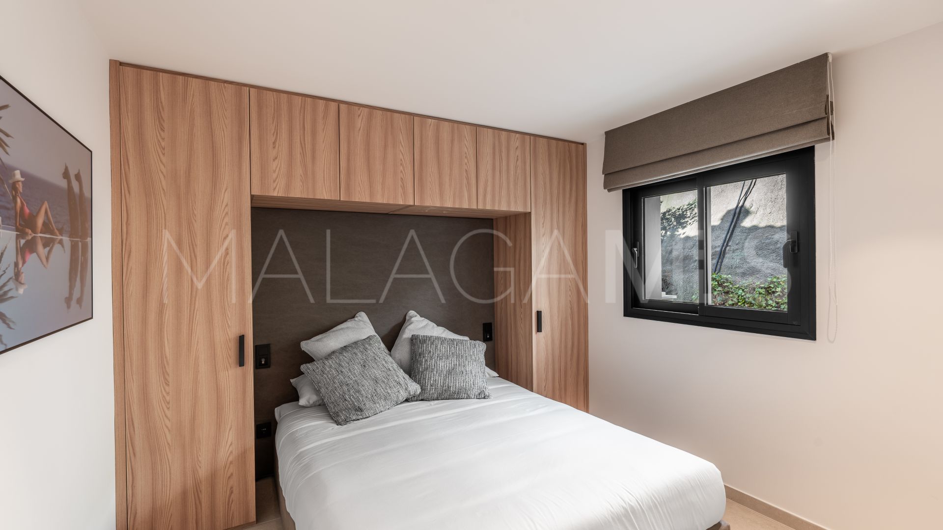 Triplex for sale in Aloha Gardens