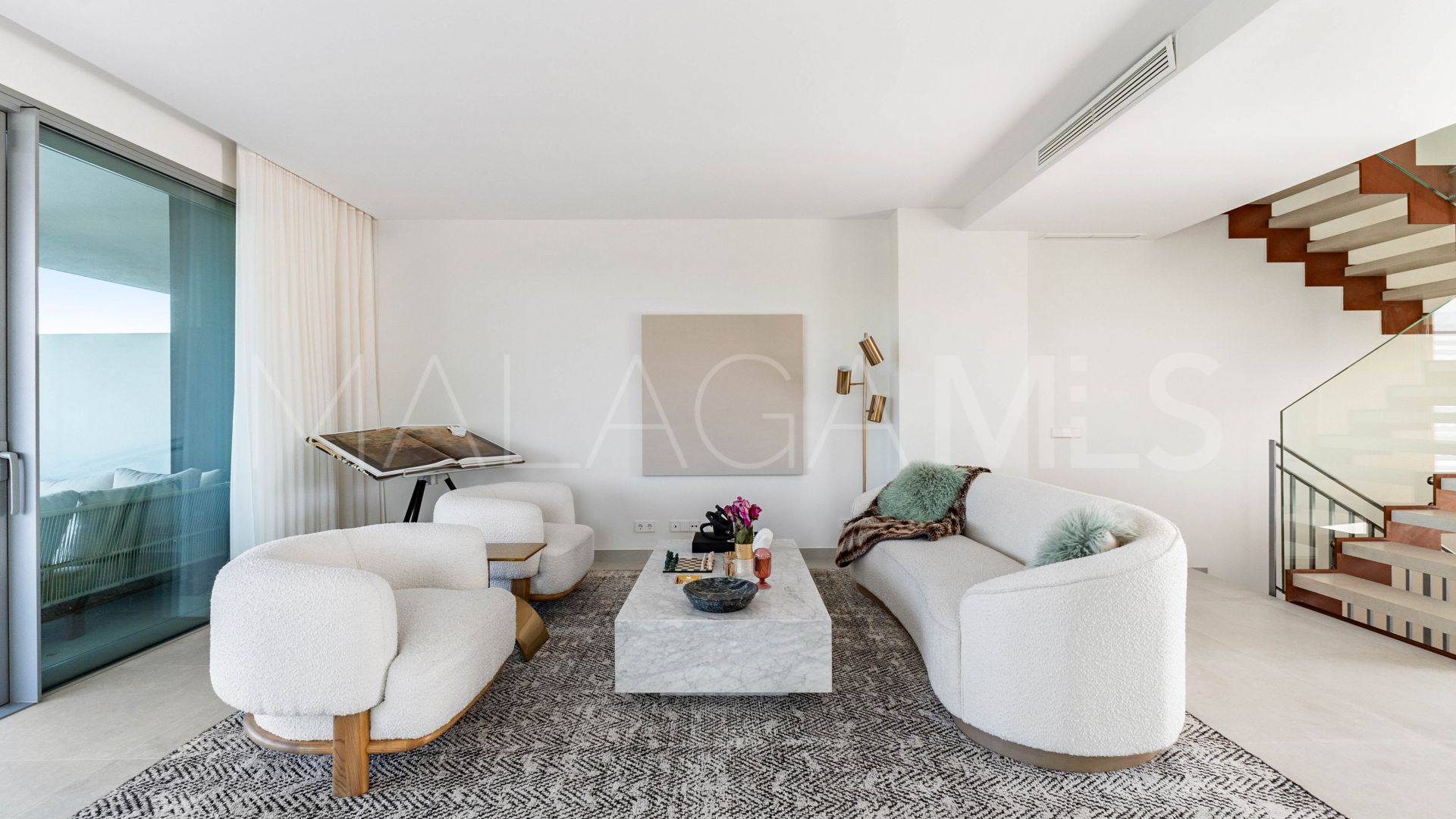 3 bedrooms semi detached villa in Guadalmina Alta for sale