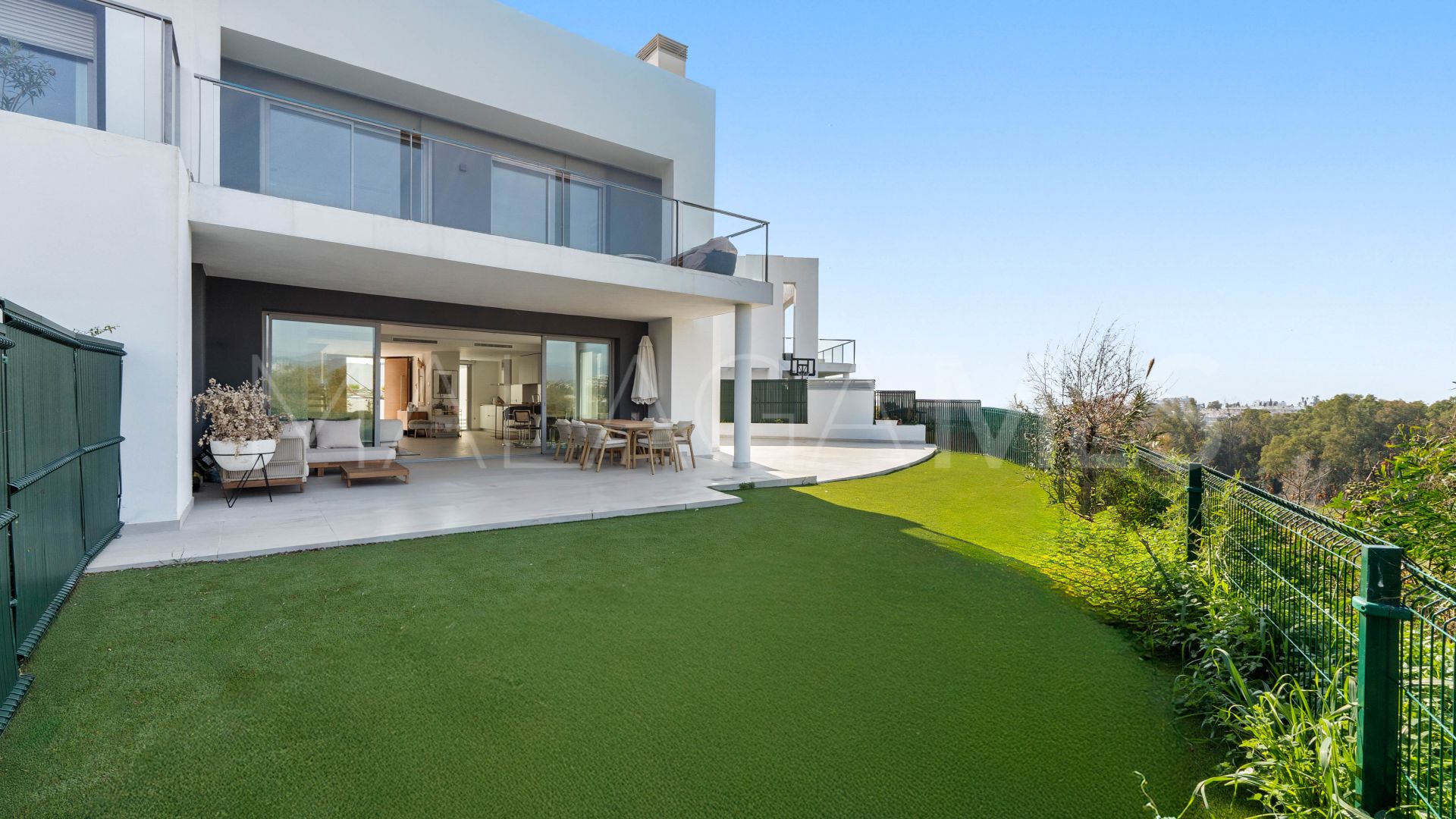 3 bedrooms semi detached villa in Guadalmina Alta for sale
