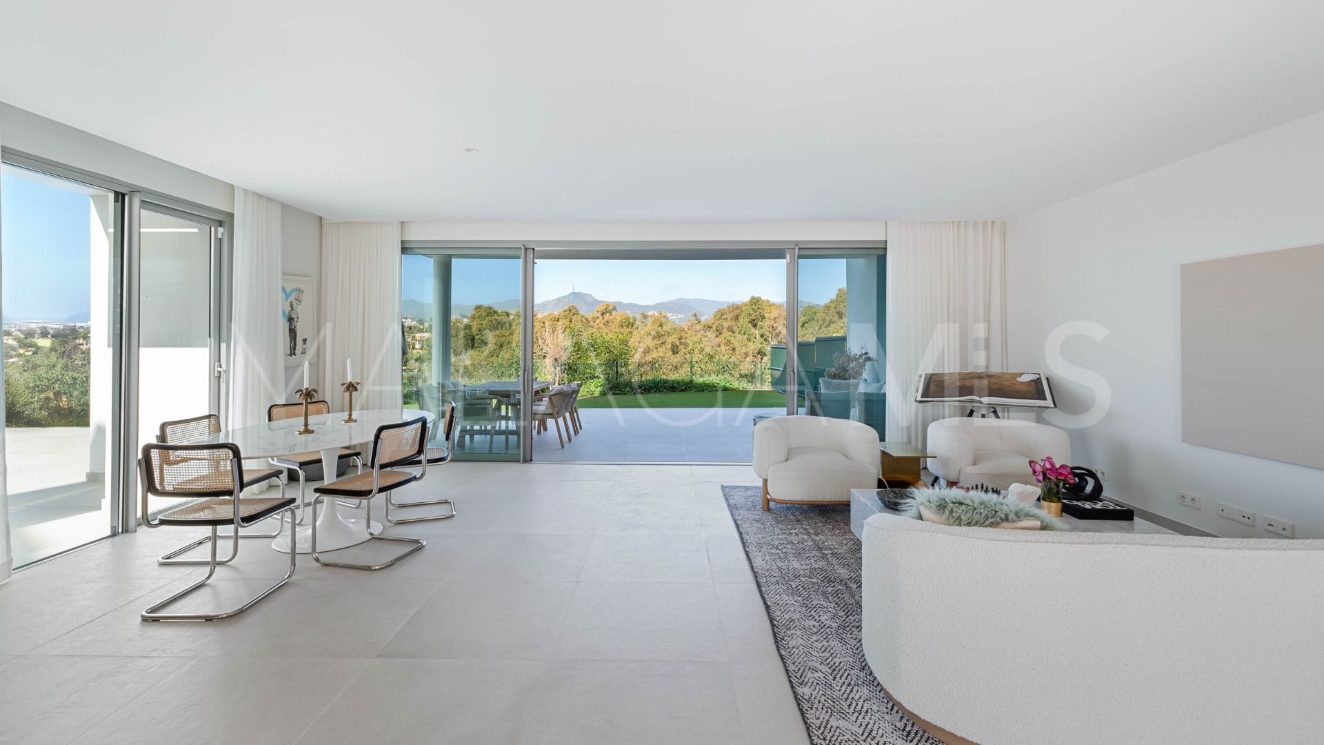 3 bedrooms semi detached villa in Guadalmina Alta for sale