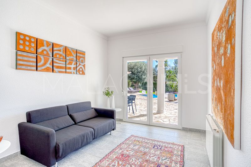 Villa for sale in Hacienda las Chapas