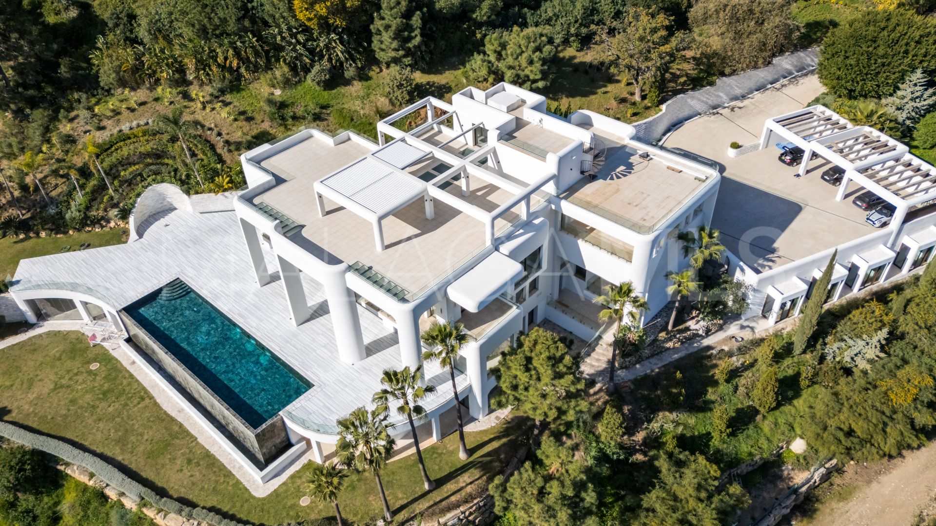 Villa with 11 bedrooms for sale in La Zagaleta