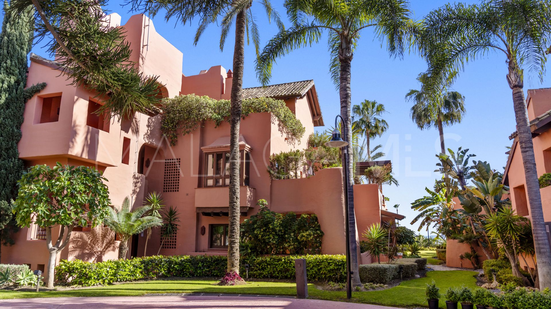 Triplex for sale in Torre Bermeja