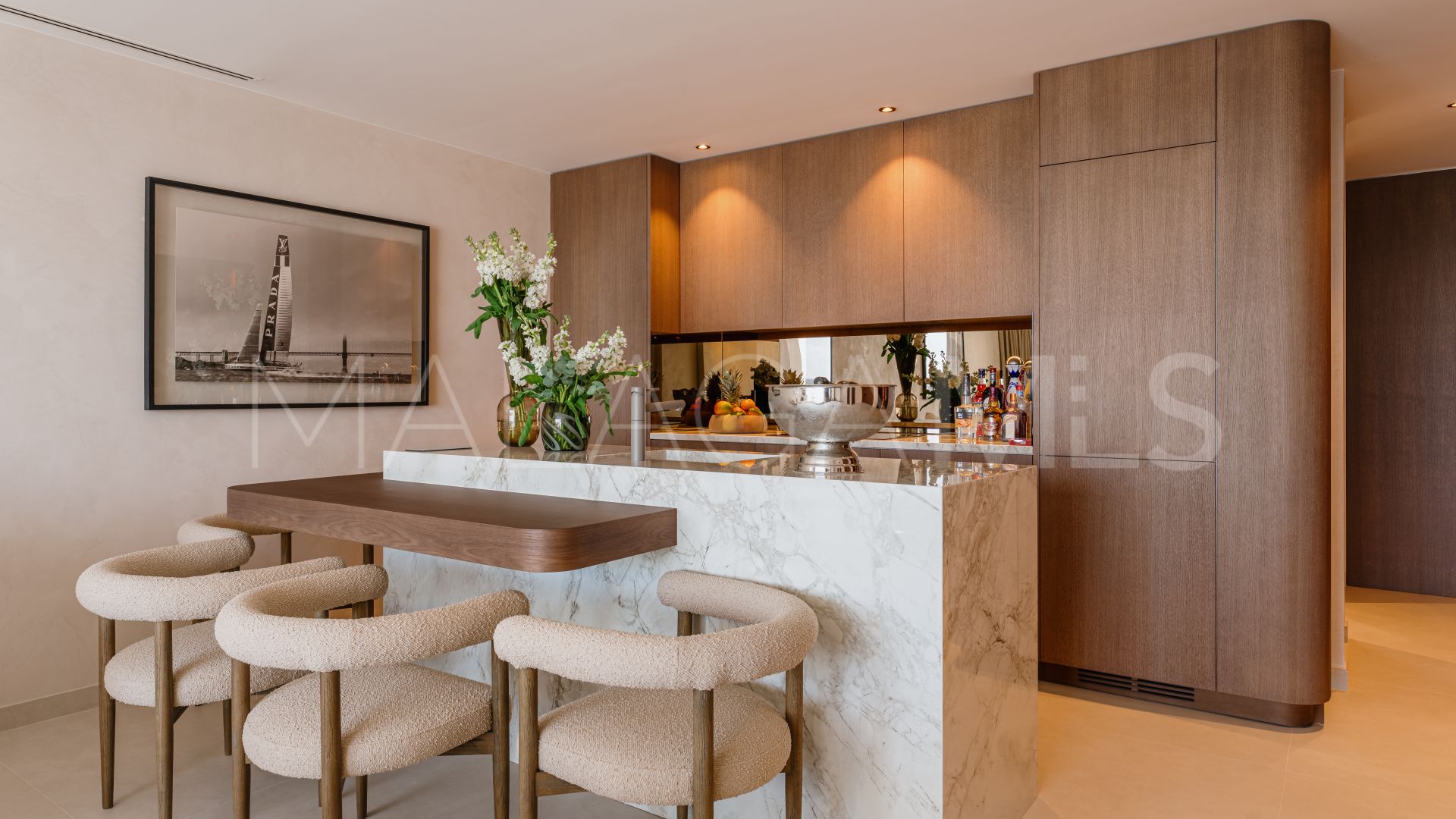 Se vende apartamento with 3 bedrooms in Marbella - Puerto Banus